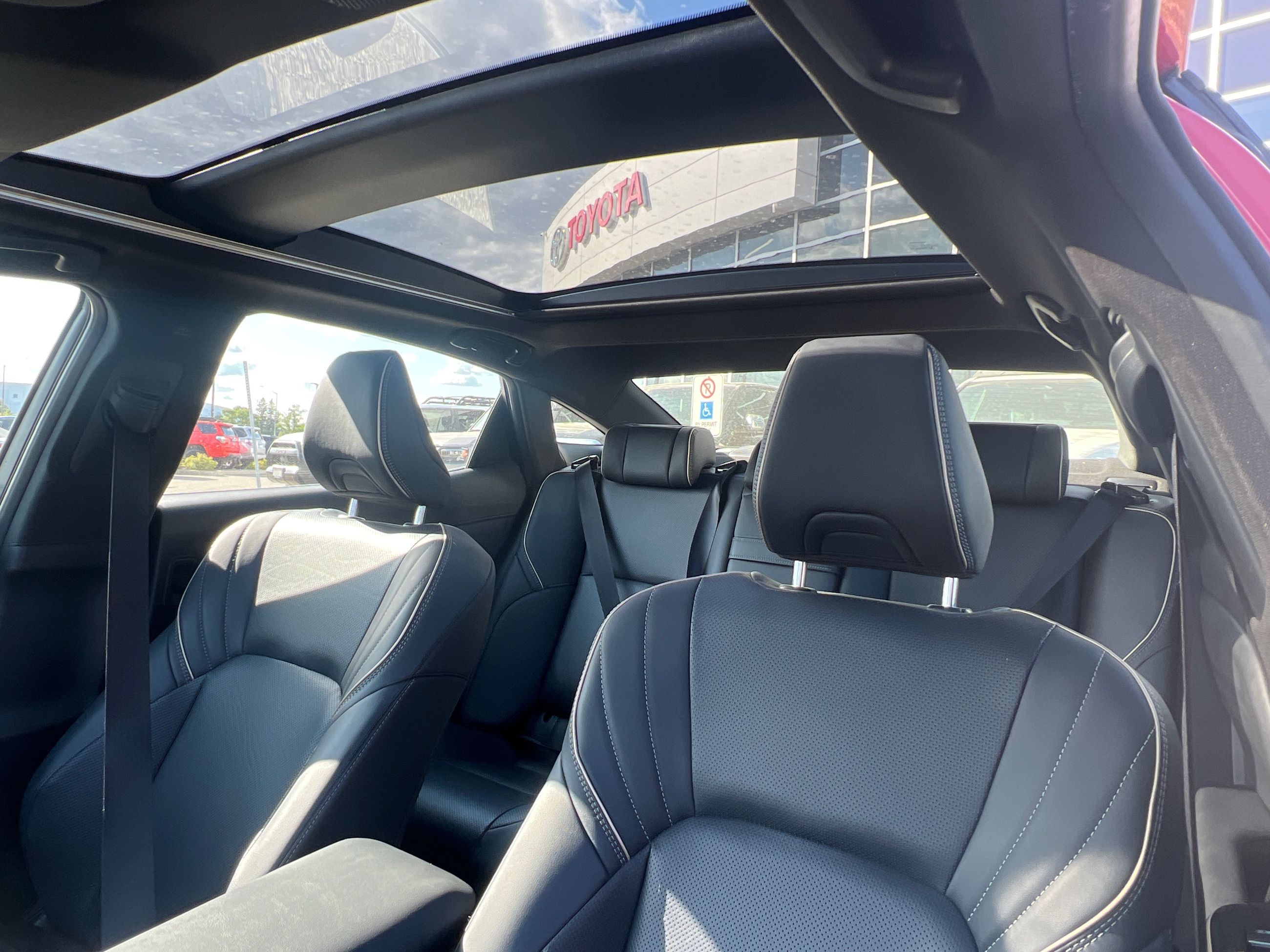 Toyota CROWN  2025 à Bolton, Ontario