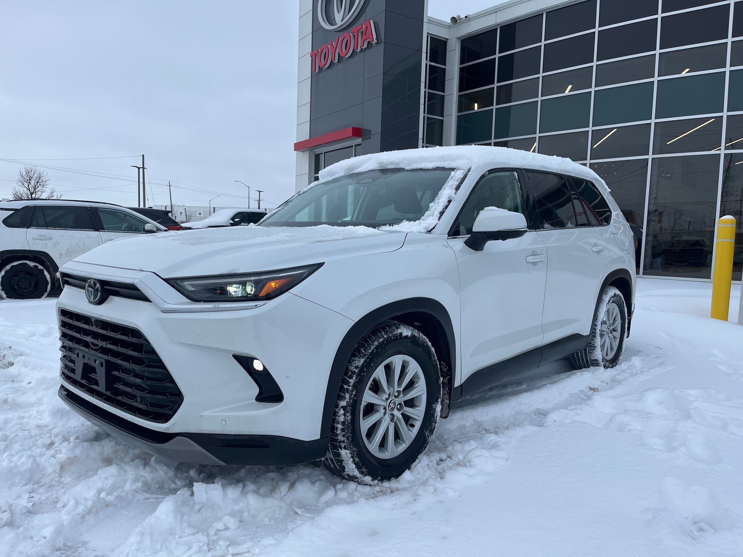 2024 Toyota GRAND HIGHLANDER HYBRID