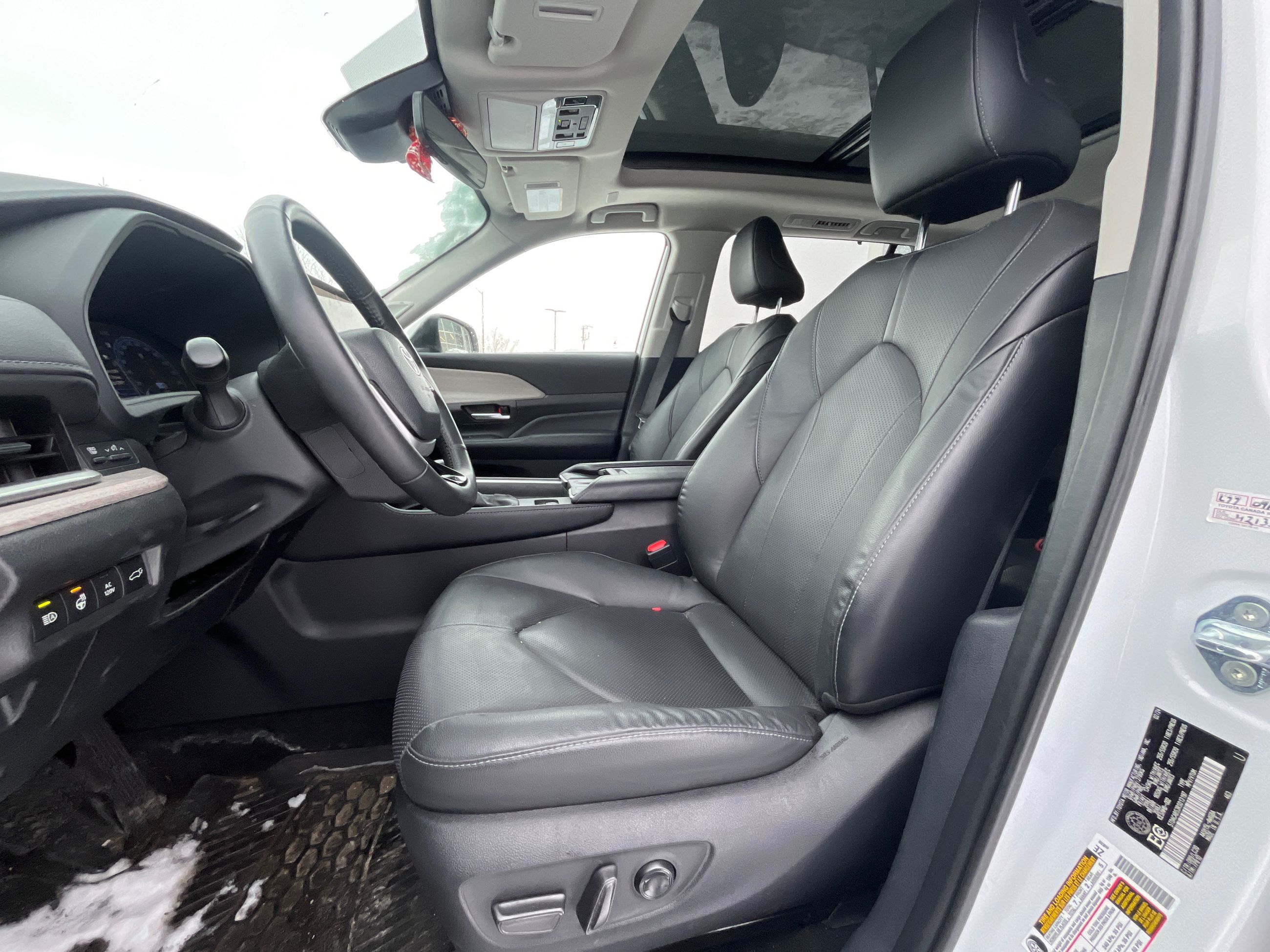 2024 Toyota GRAND HIGHLANDER HYBRID