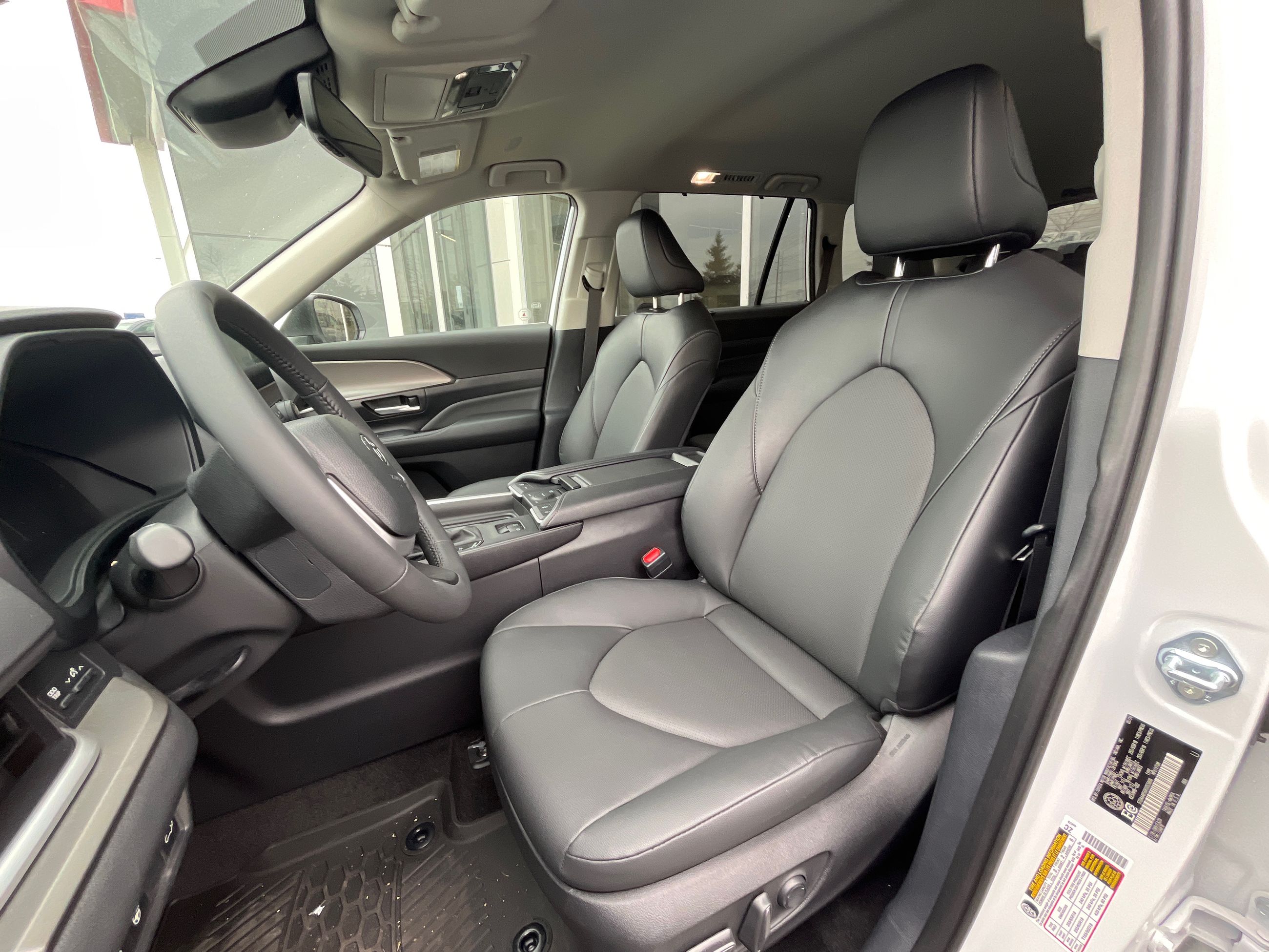 Toyota Grand Highlander  2024 à Bolton, Ontario