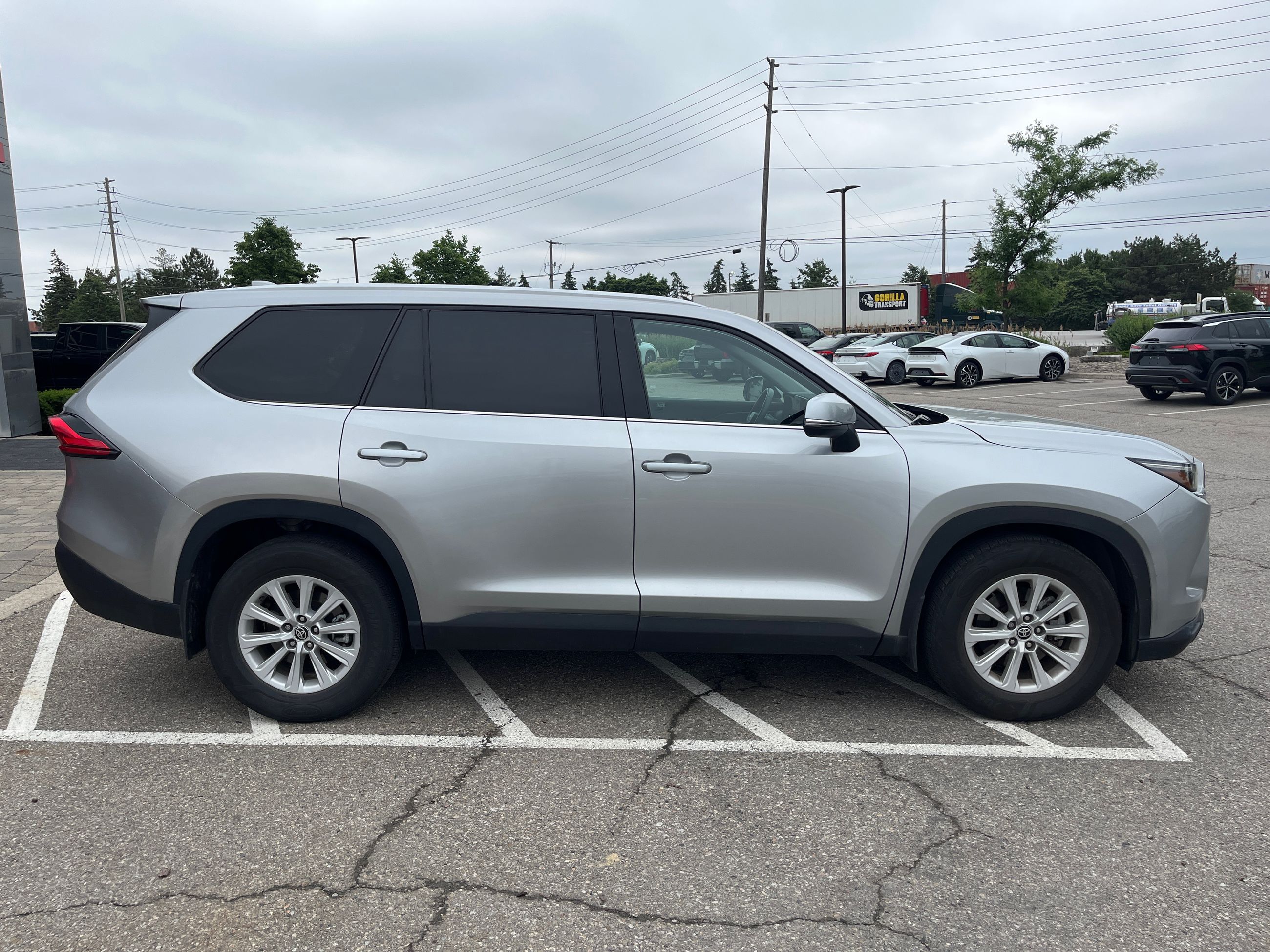 Toyota Grand Highlander  2024 à Bolton, Ontario