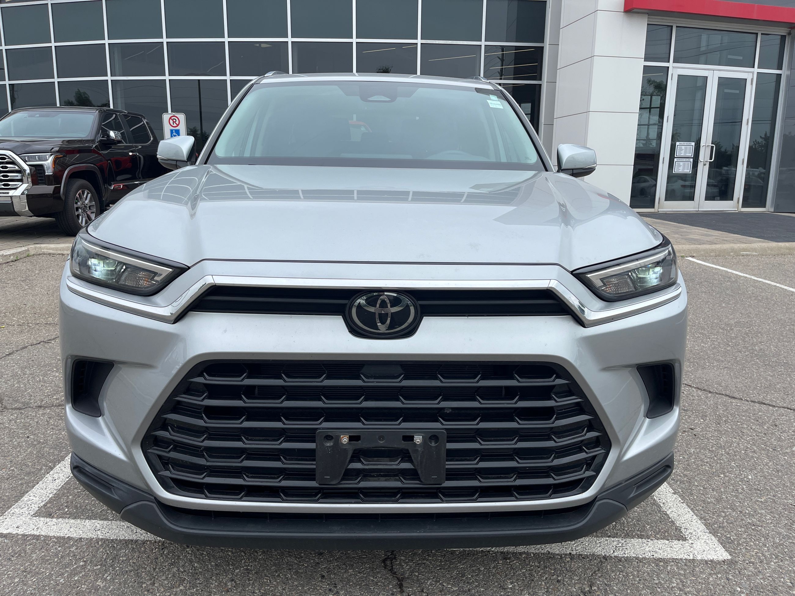 Toyota Grand Highlander  2024 à Bolton, Ontario