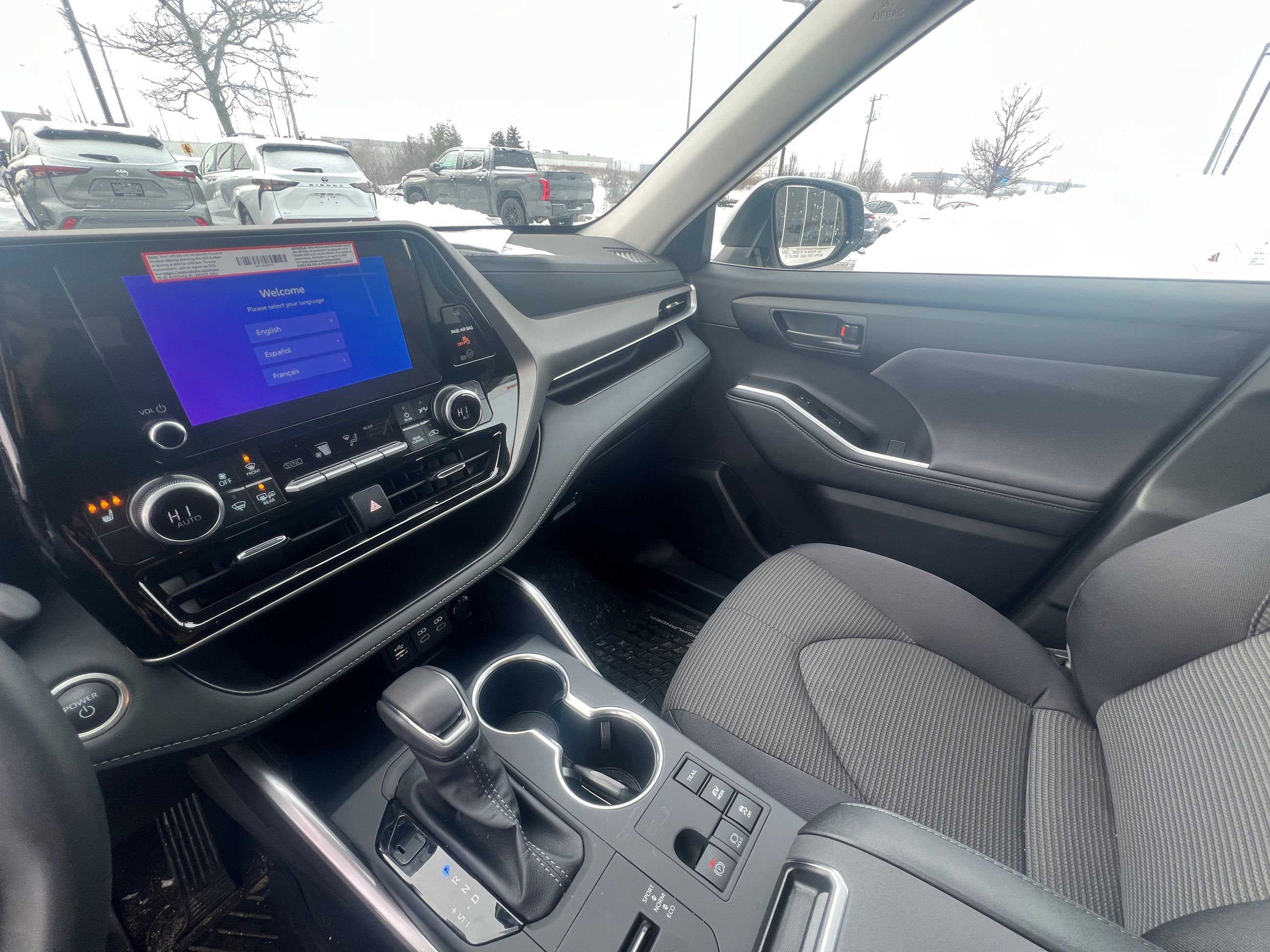 Toyota Highlander Hybrid  2025 à Bolton, Ontario
