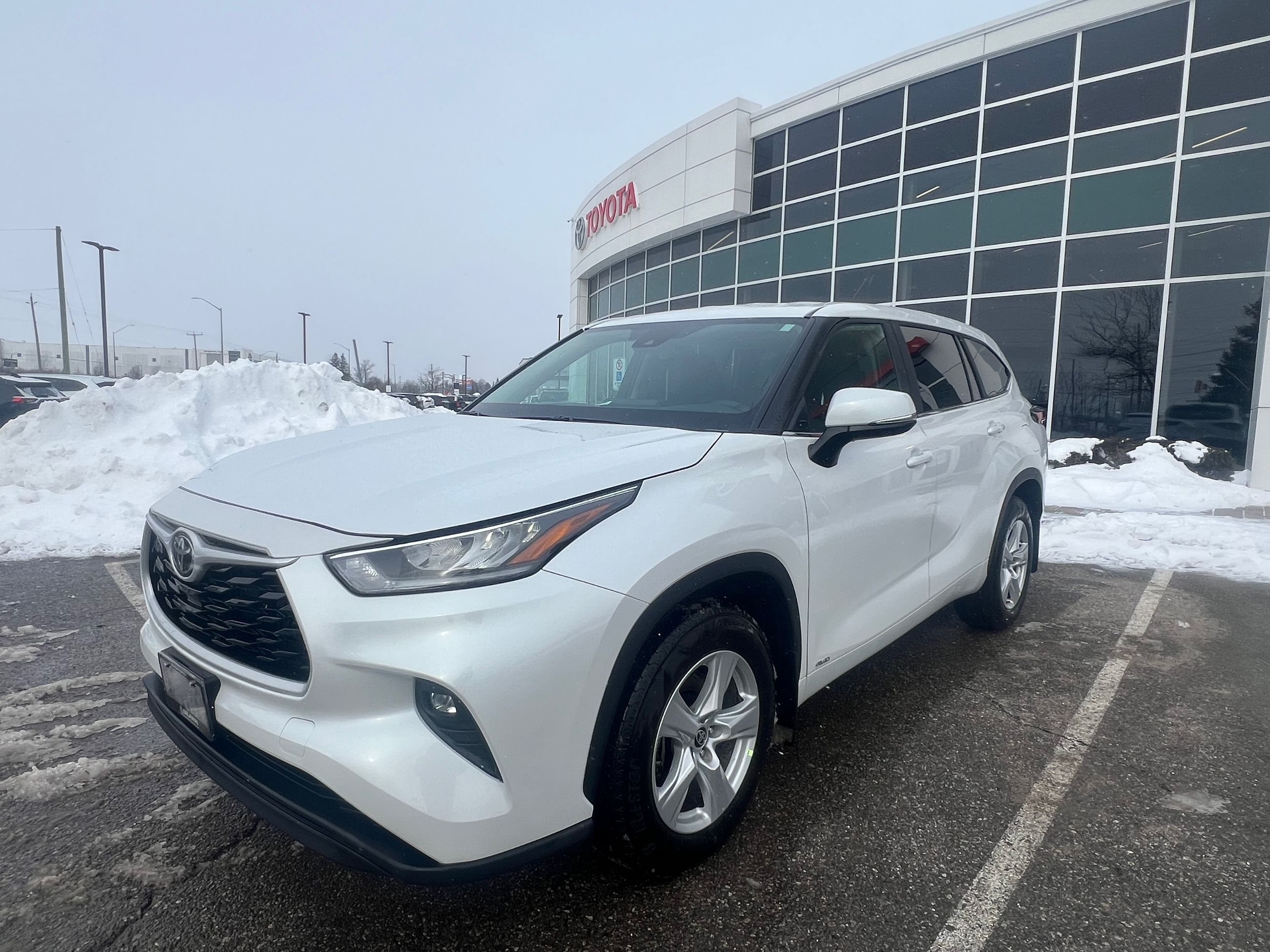 Toyota Highlander Hybrid  2025 à Bolton, Ontario