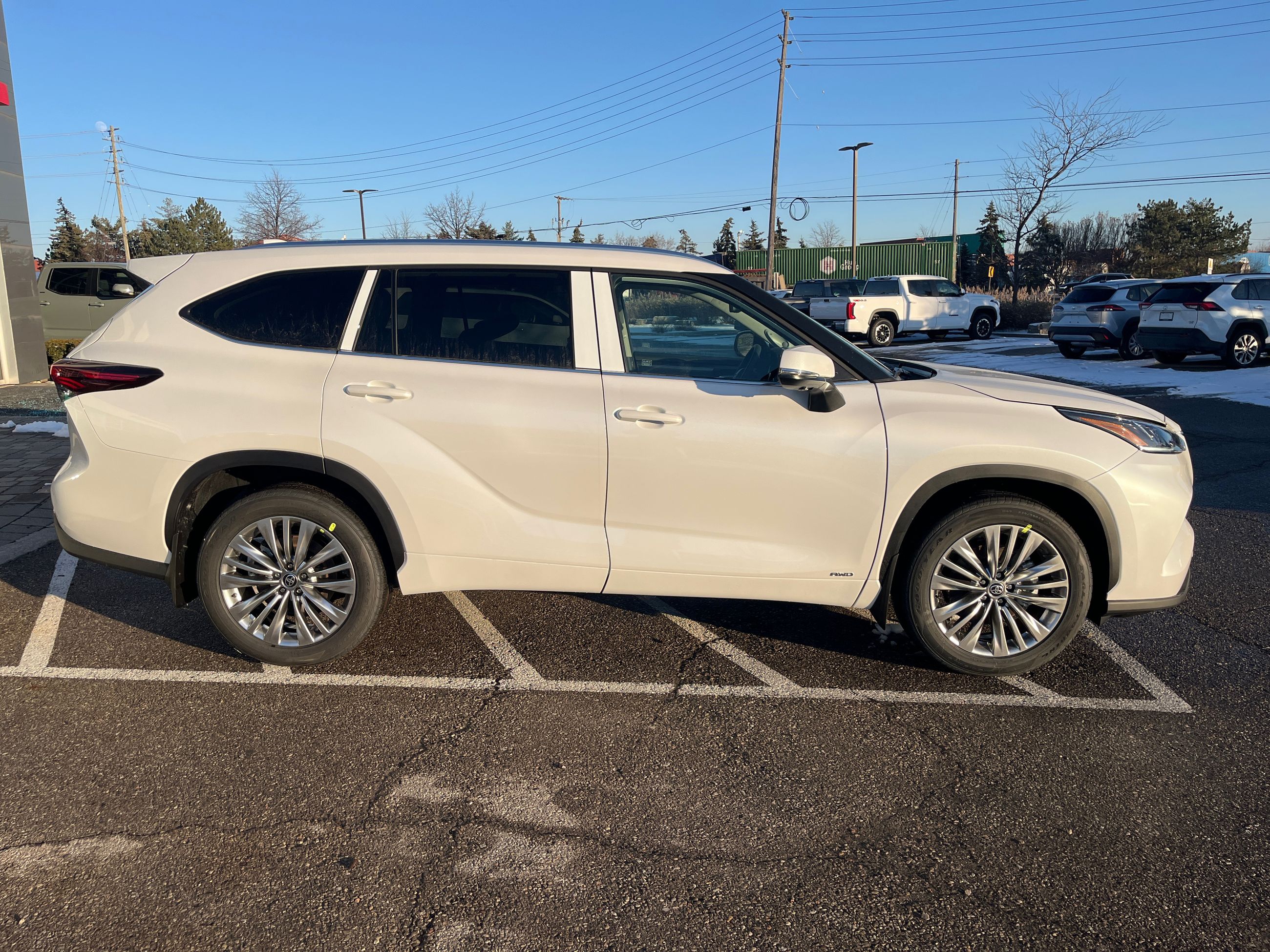 2026 Toyota Highlander Hybrid