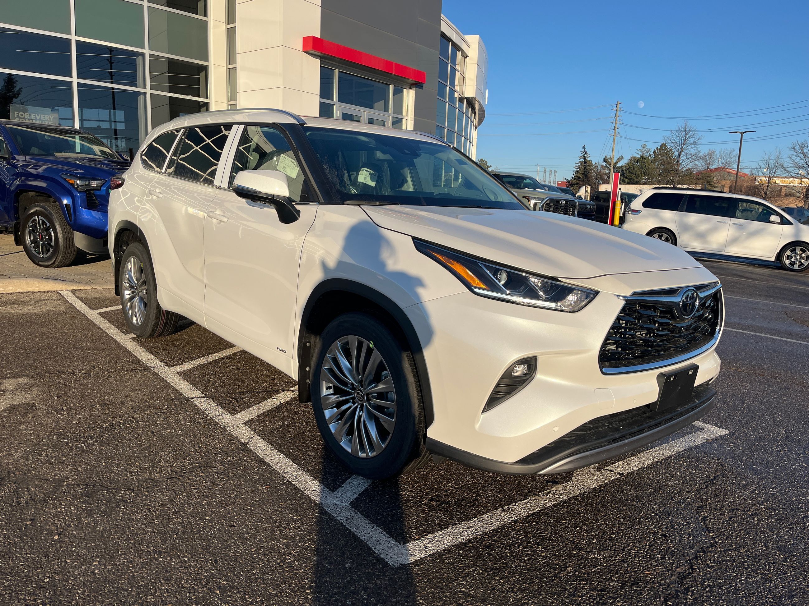 2026 Toyota Highlander Hybrid