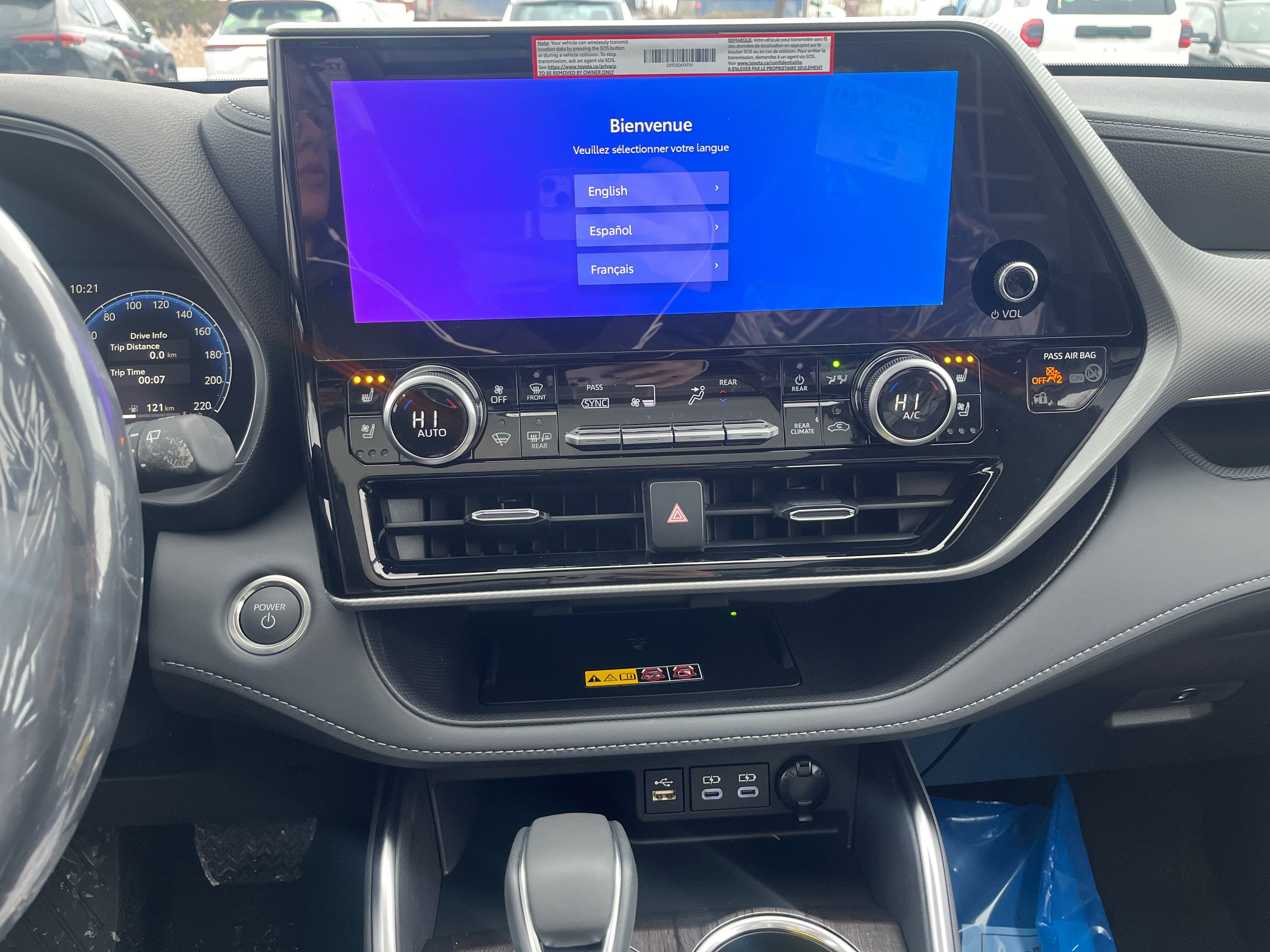 2026 Toyota Highlander Hybrid in Bolton, Ontario