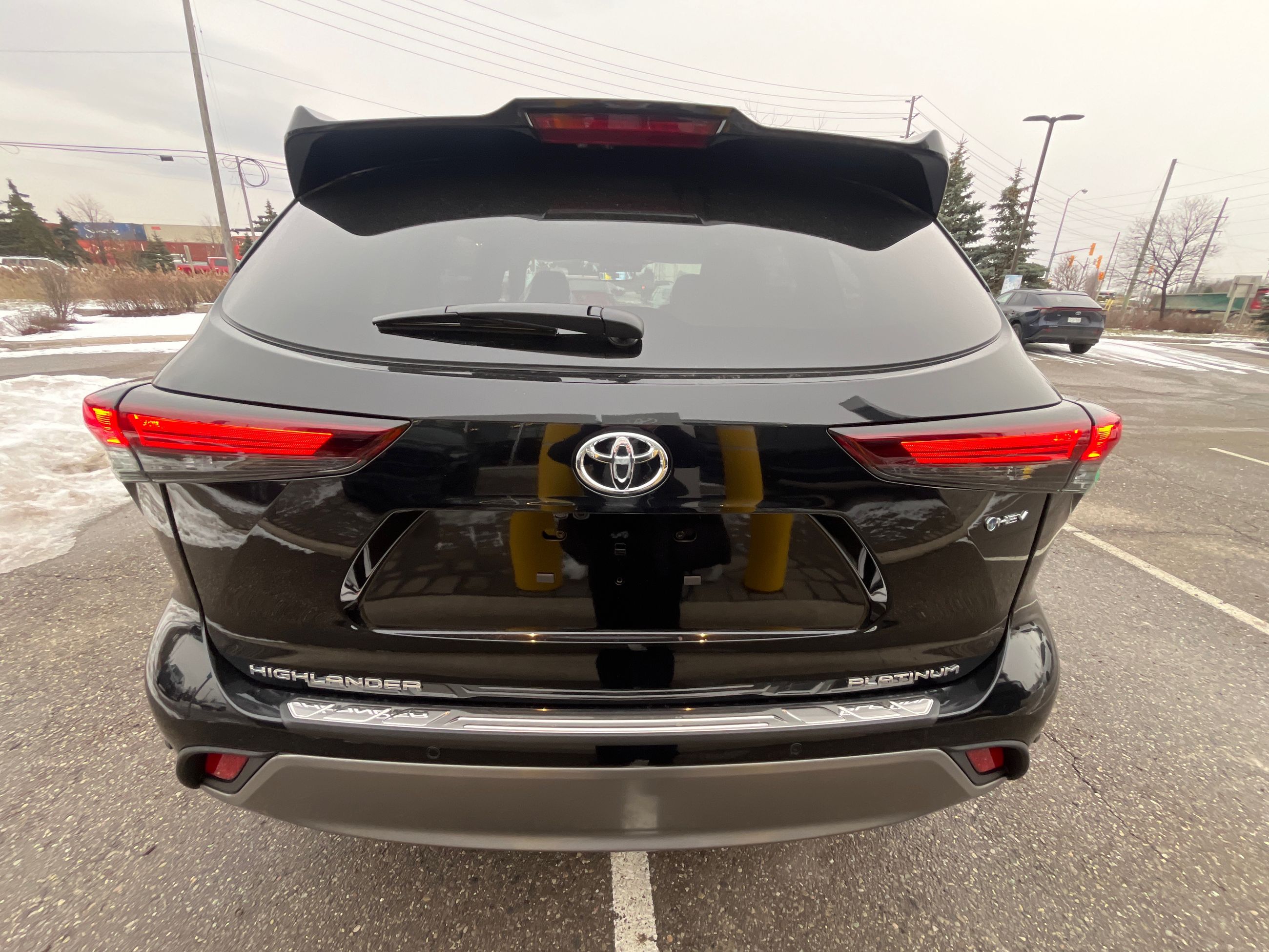 2026 Toyota Highlander Hybrid in Bolton, Ontario