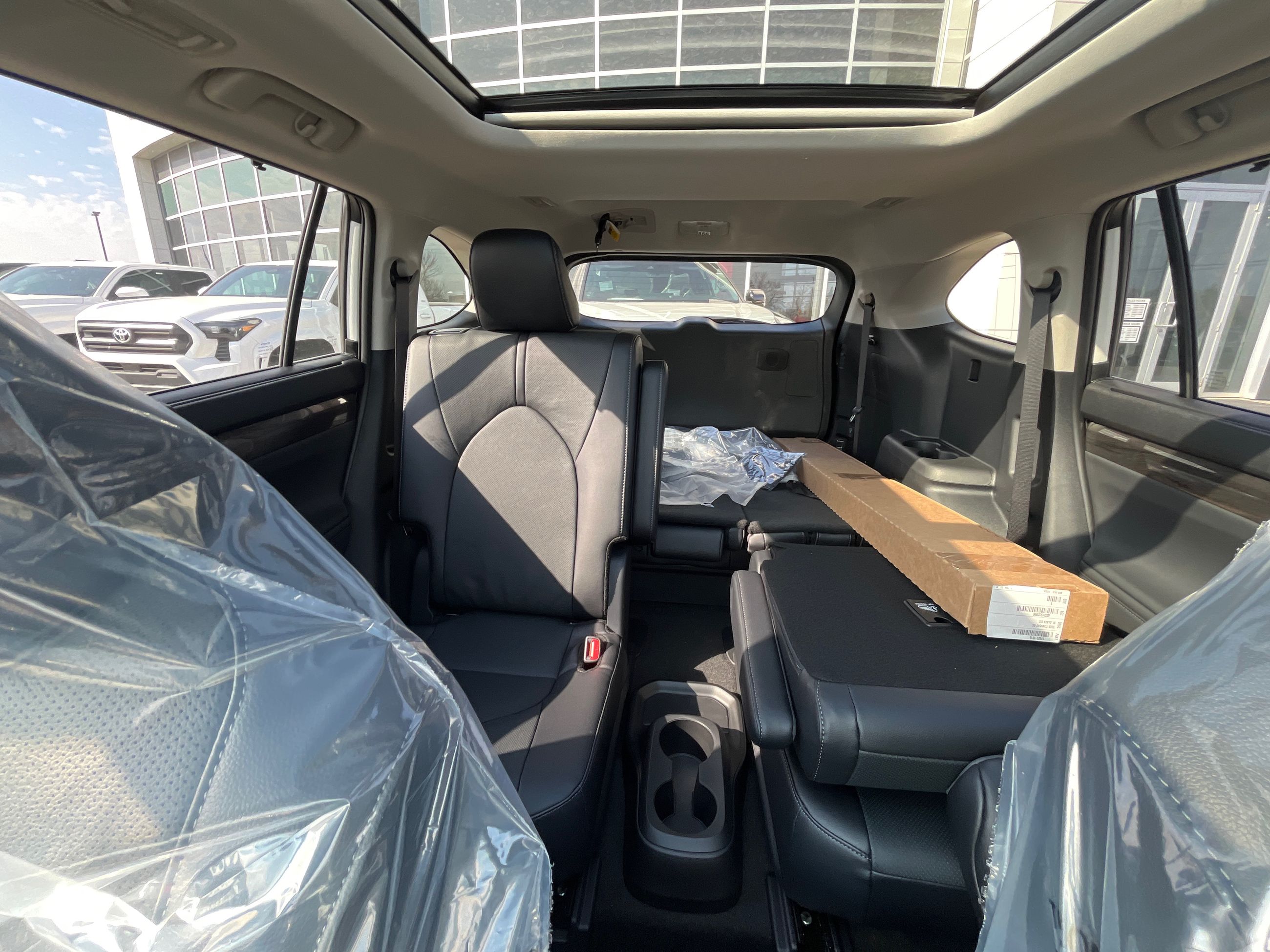 2026 Toyota Highlander Hybrid