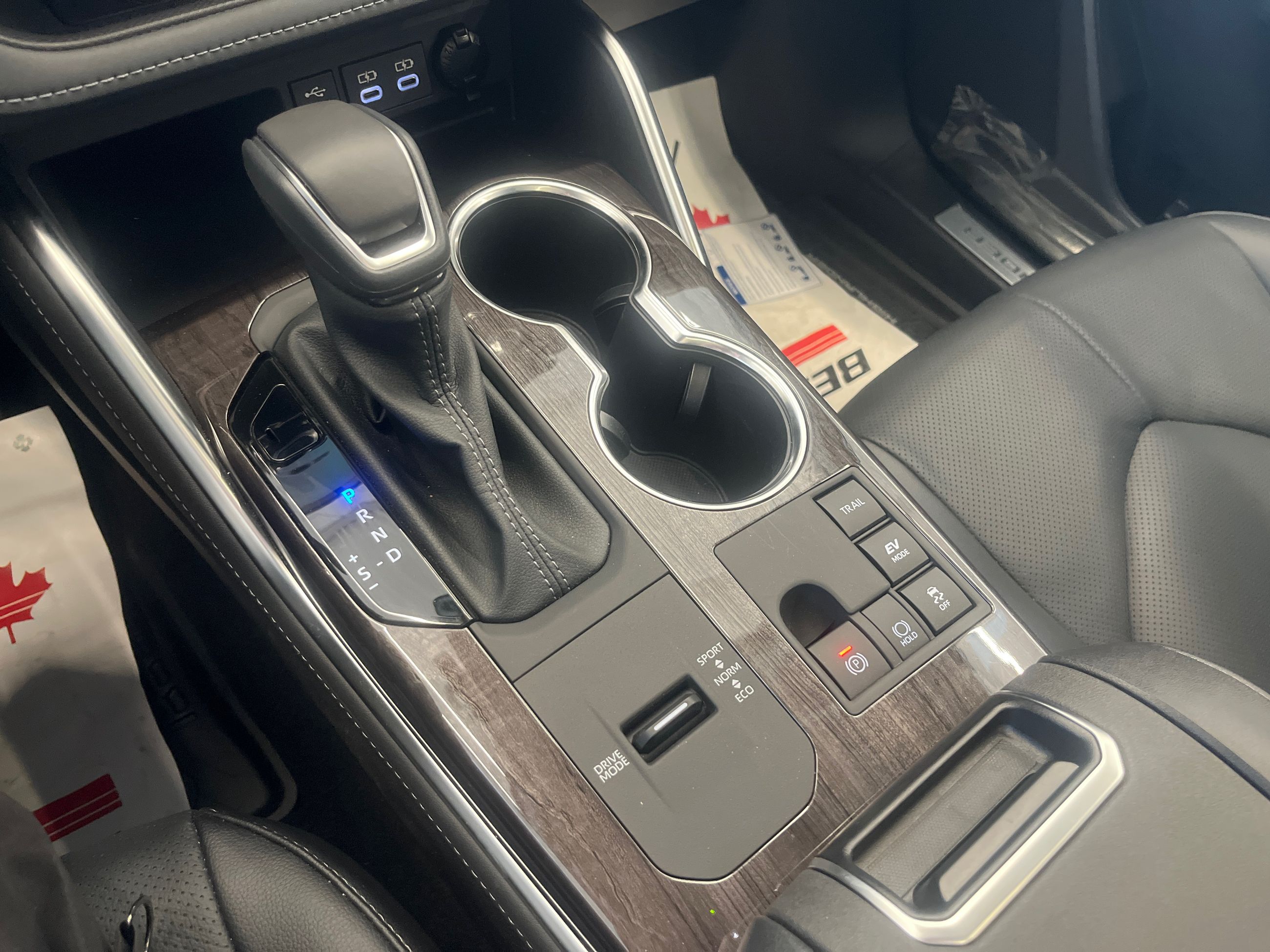 2026 Toyota Highlander Hybrid