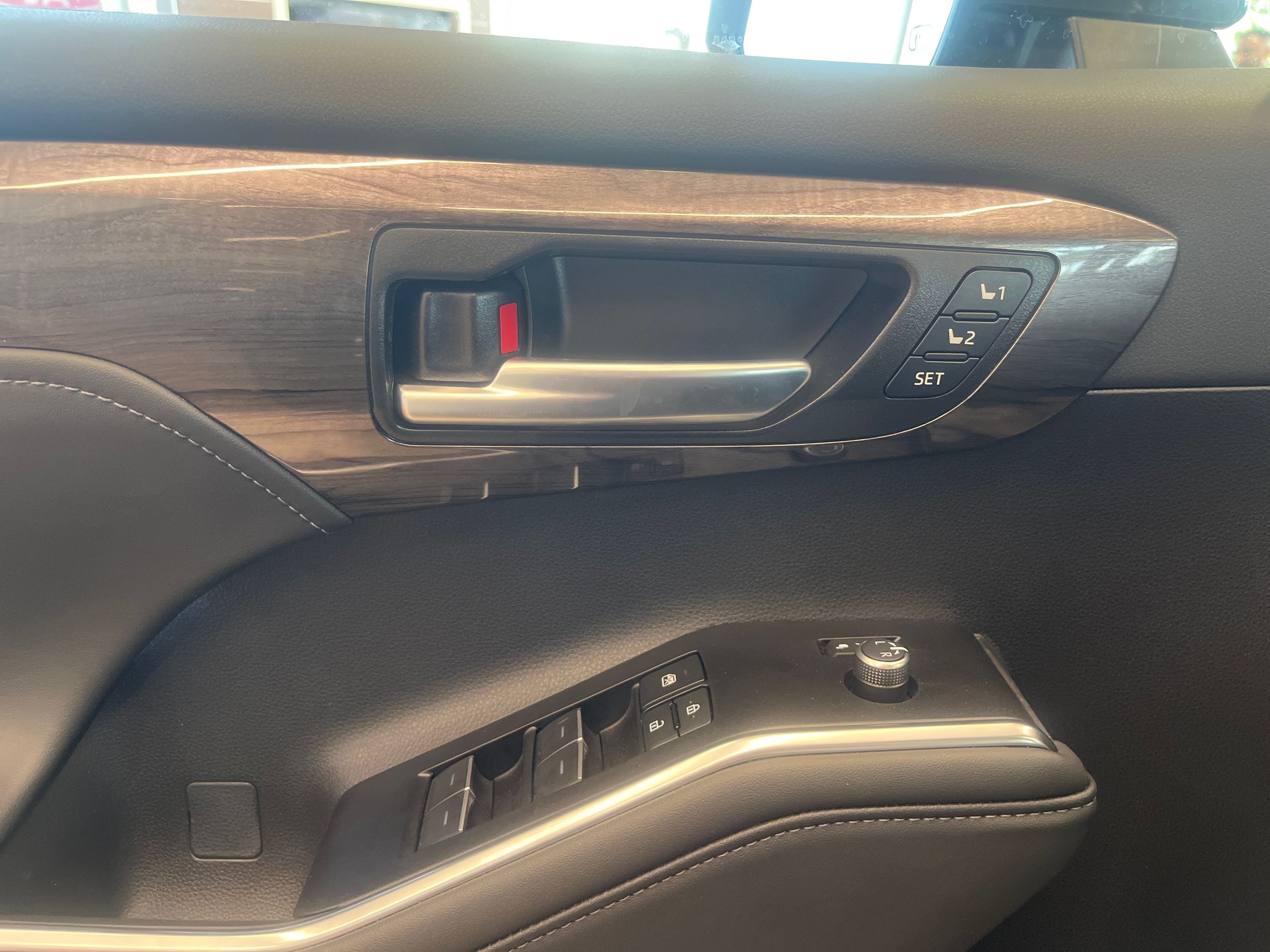 2026 Toyota Highlander Hybrid