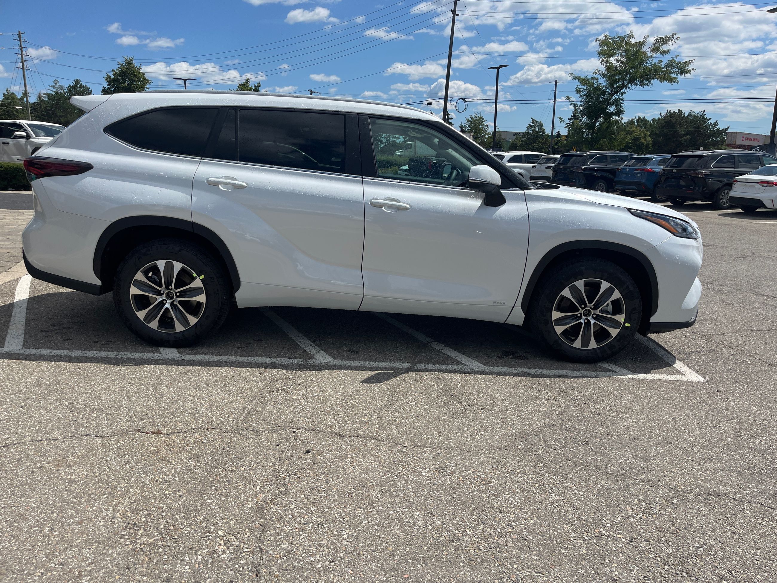 Toyota Highlander Hybrid  2026 à Bolton, Ontario