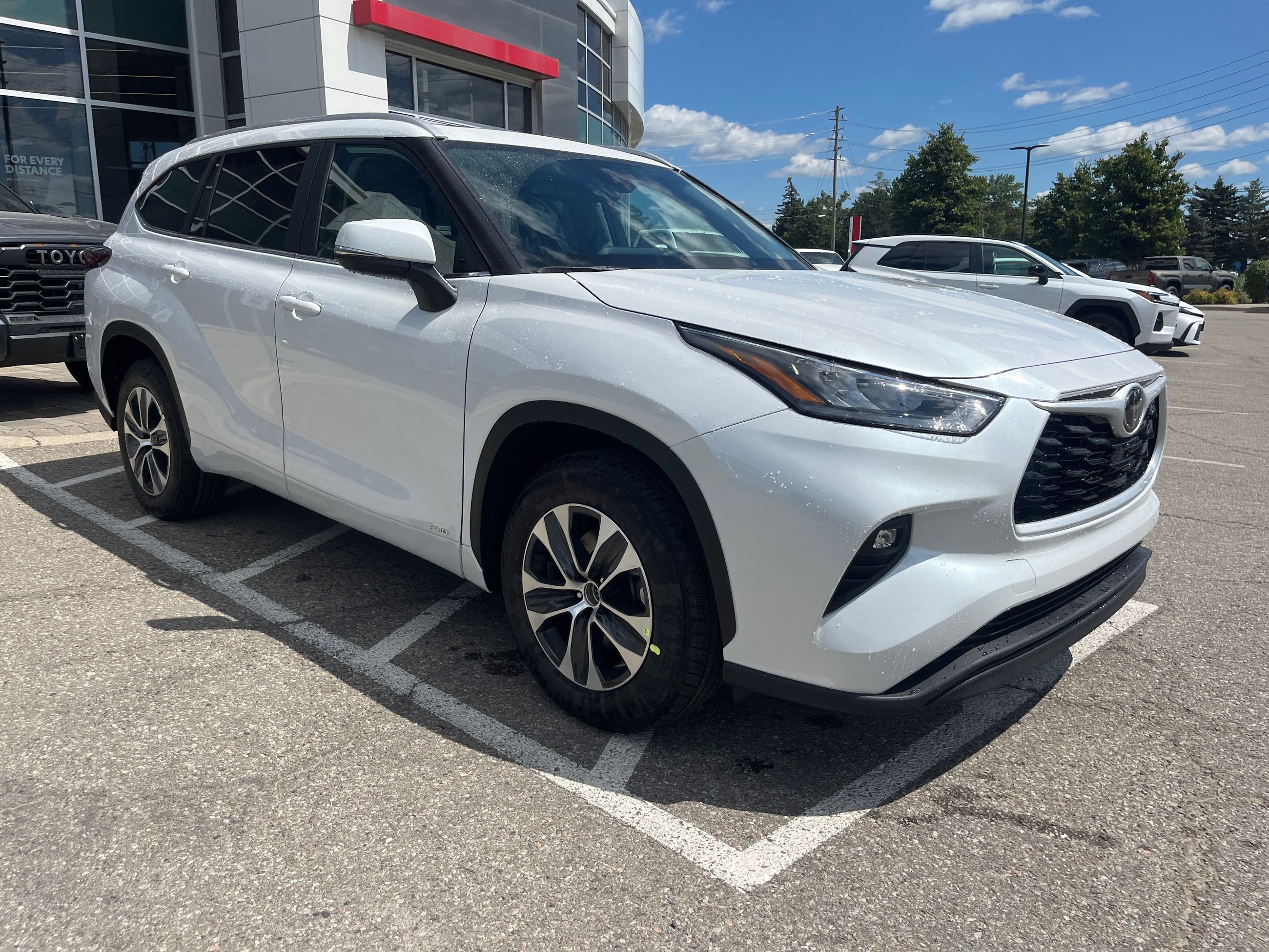 Toyota Highlander Hybrid  2026 à Bolton, Ontario