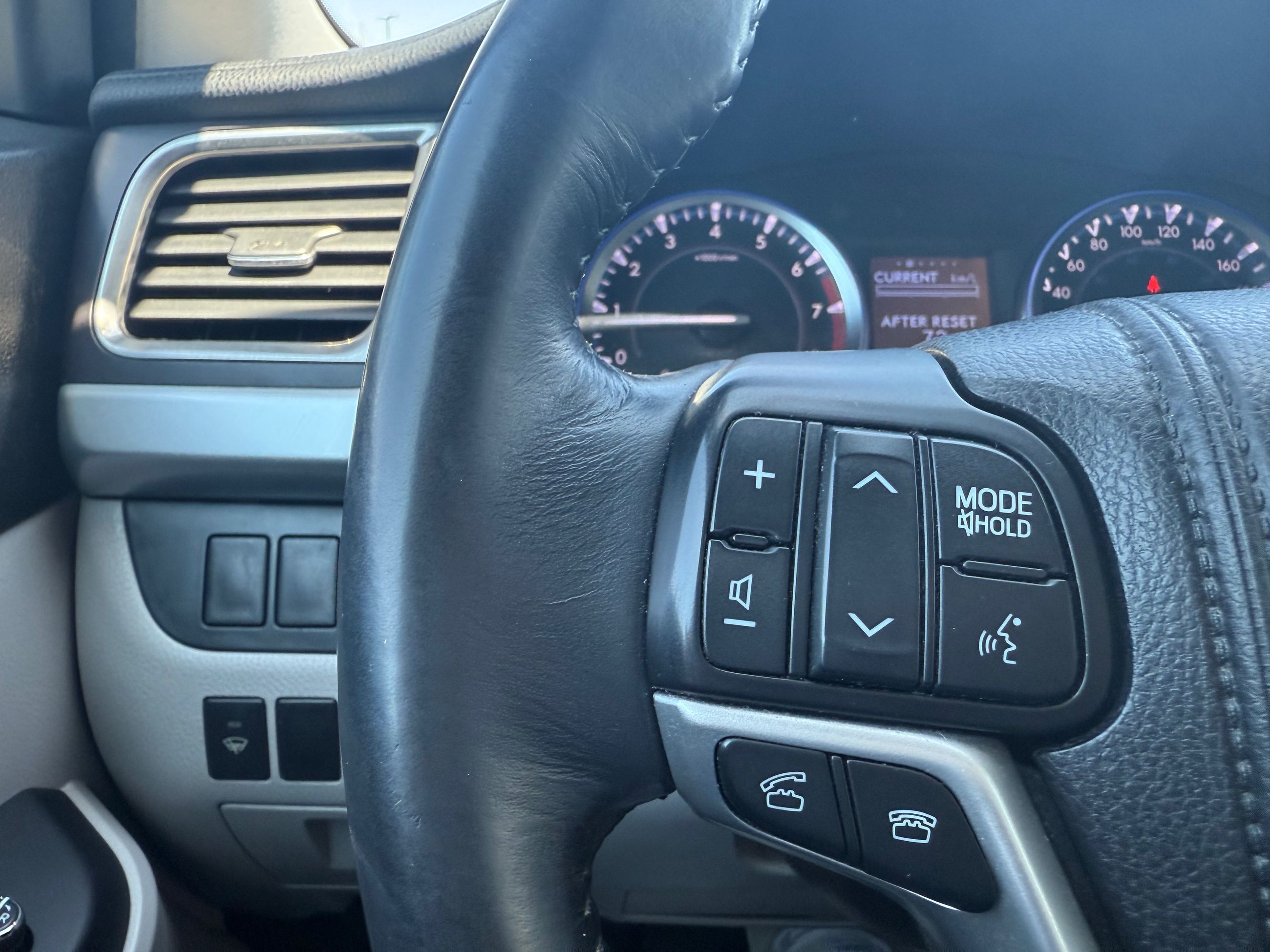 Toyota Highlander  2014 à Mississauga, Ontario