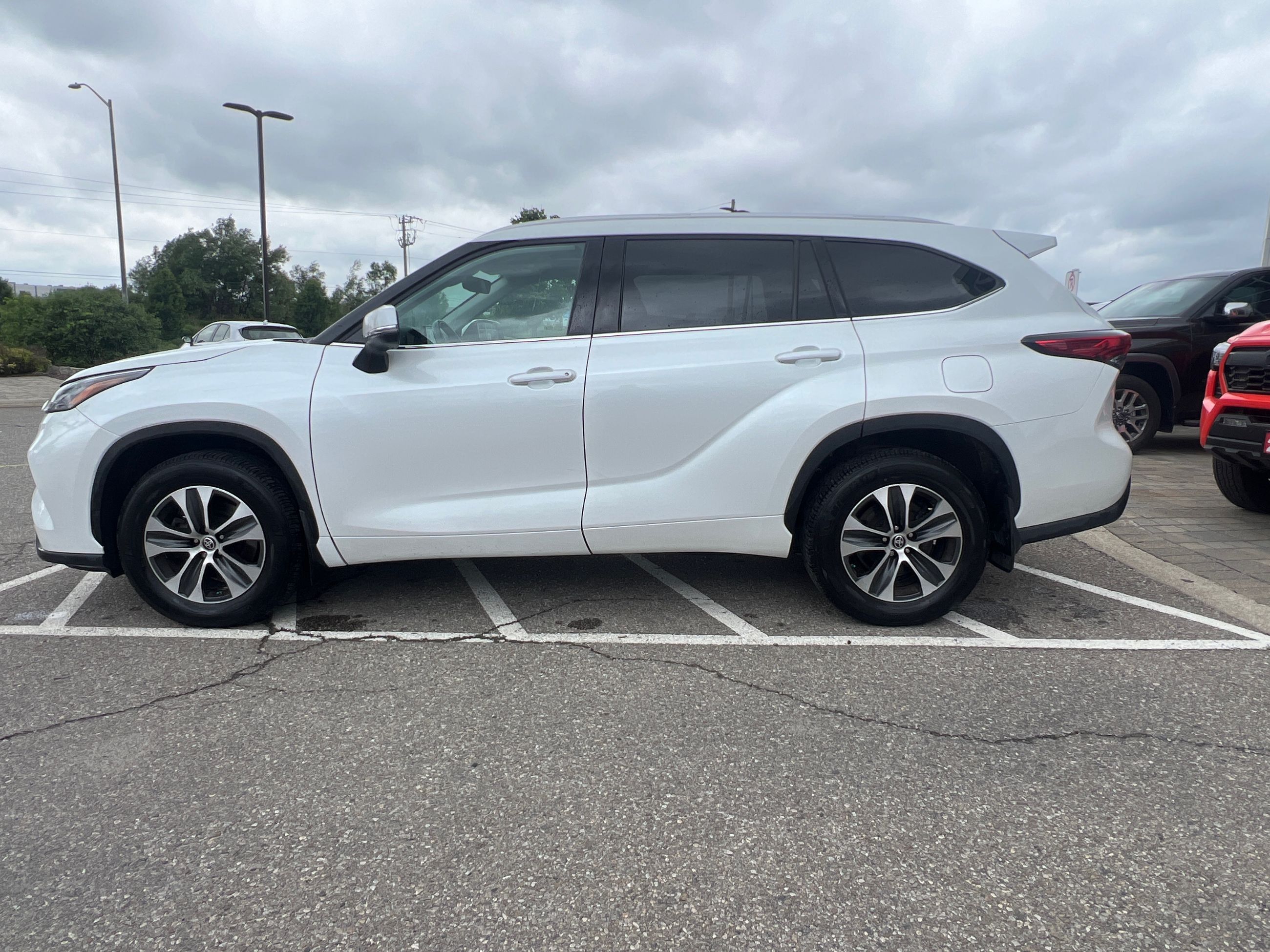 Toyota Highlander  2022 à Bolton, Ontario
