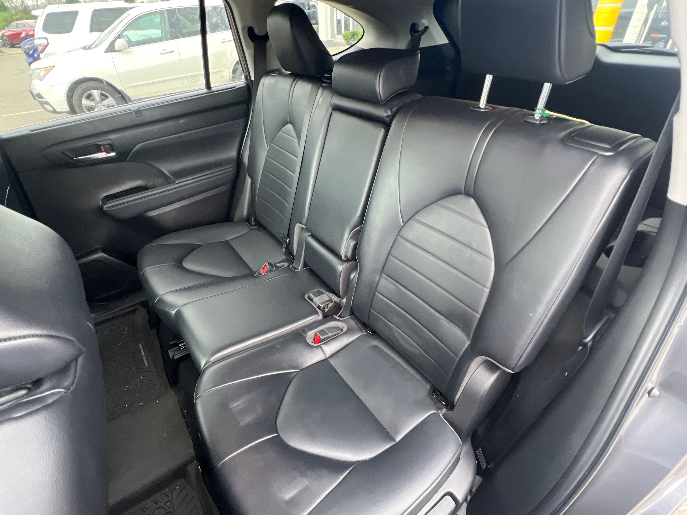 Toyota Highlander  2022 à Bolton, Ontario