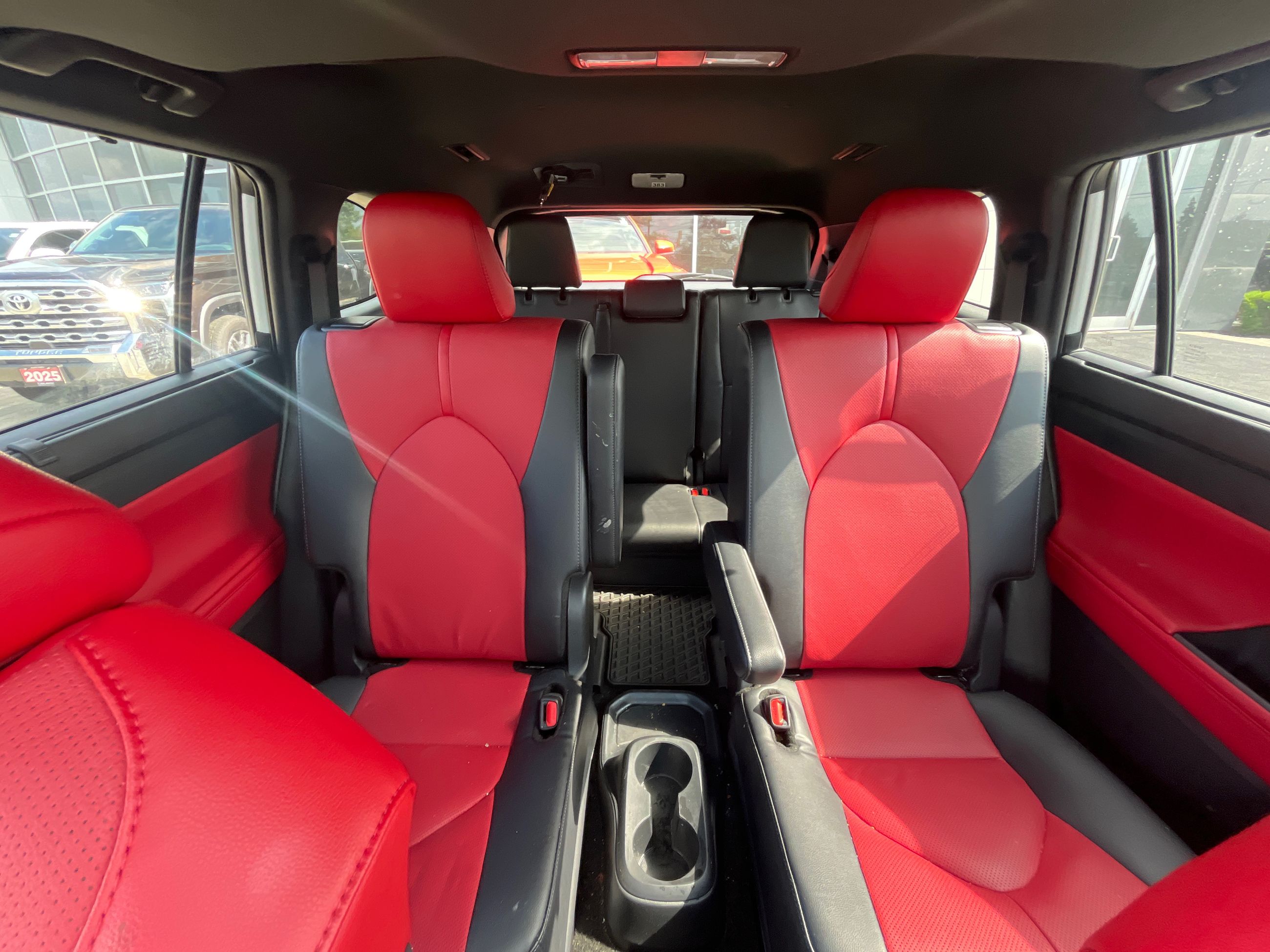 2024 Toyota Highlander in Bolton, Ontario