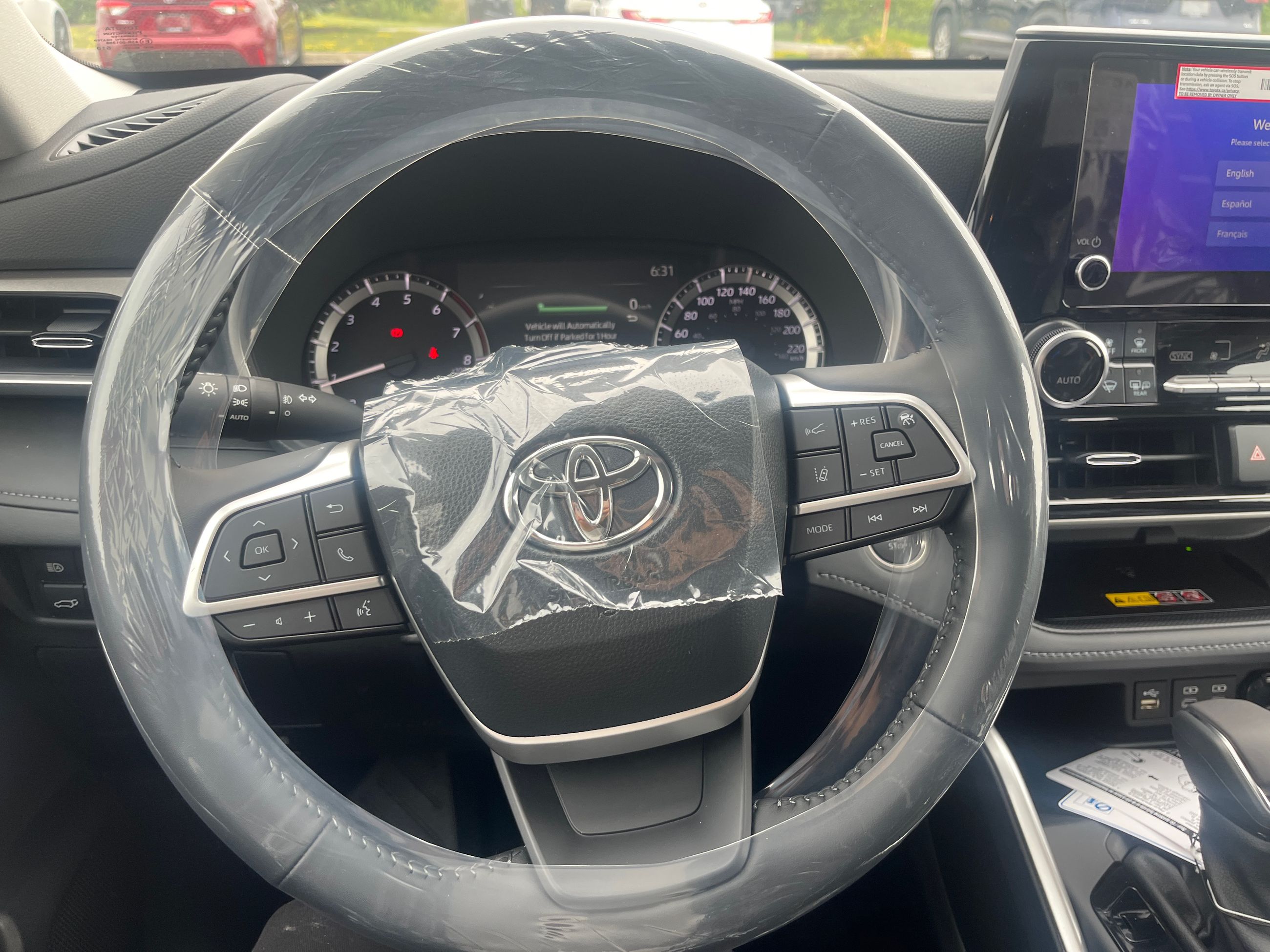 2026 Toyota Highlander in Bolton, Ontario