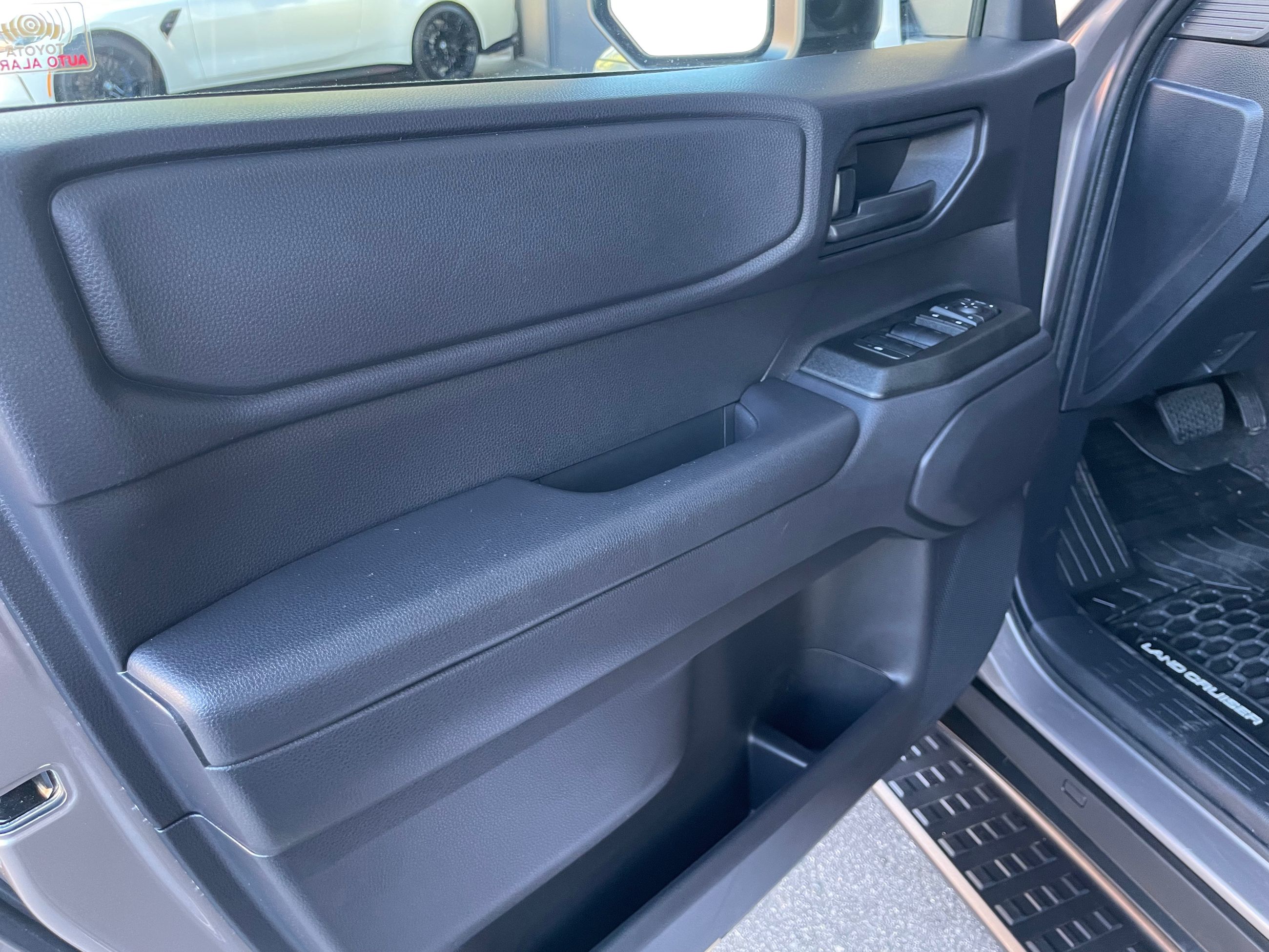2025 Toyota Land Cruiser
