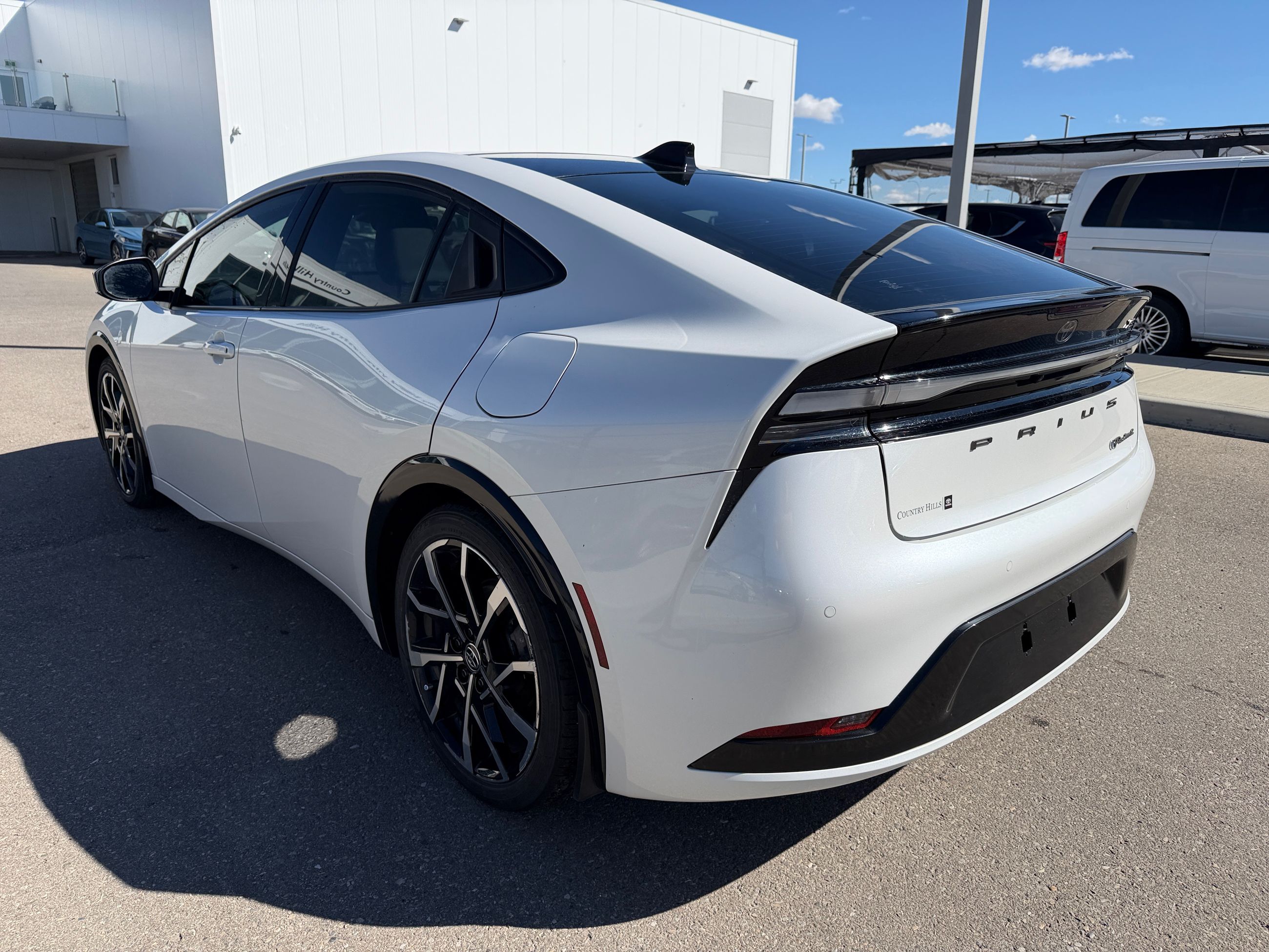 2024 Toyota Prius Plug-in Hybrid