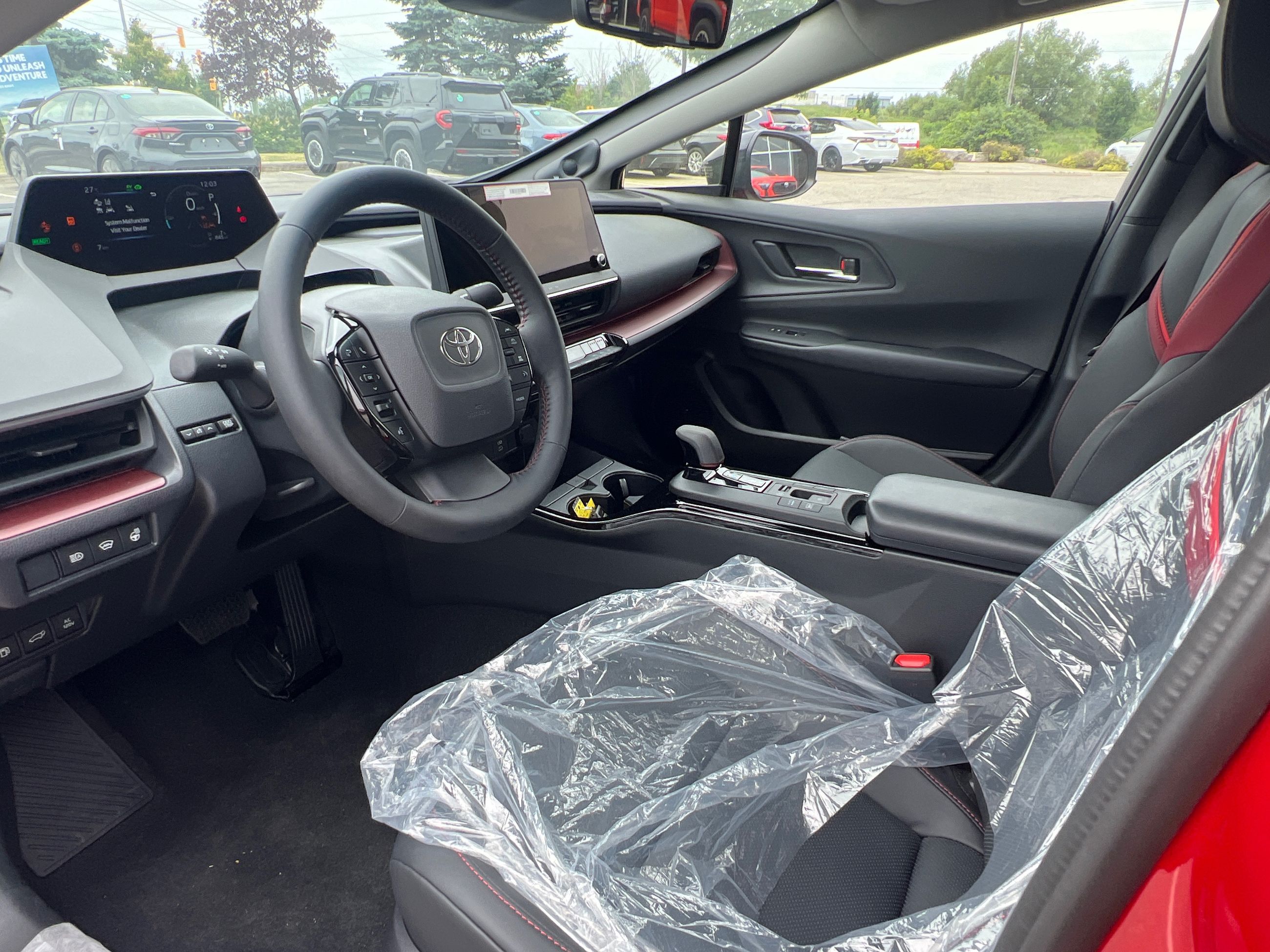 Toyota Prius Plug-in Hybrid  2025 à Bolton, Ontario