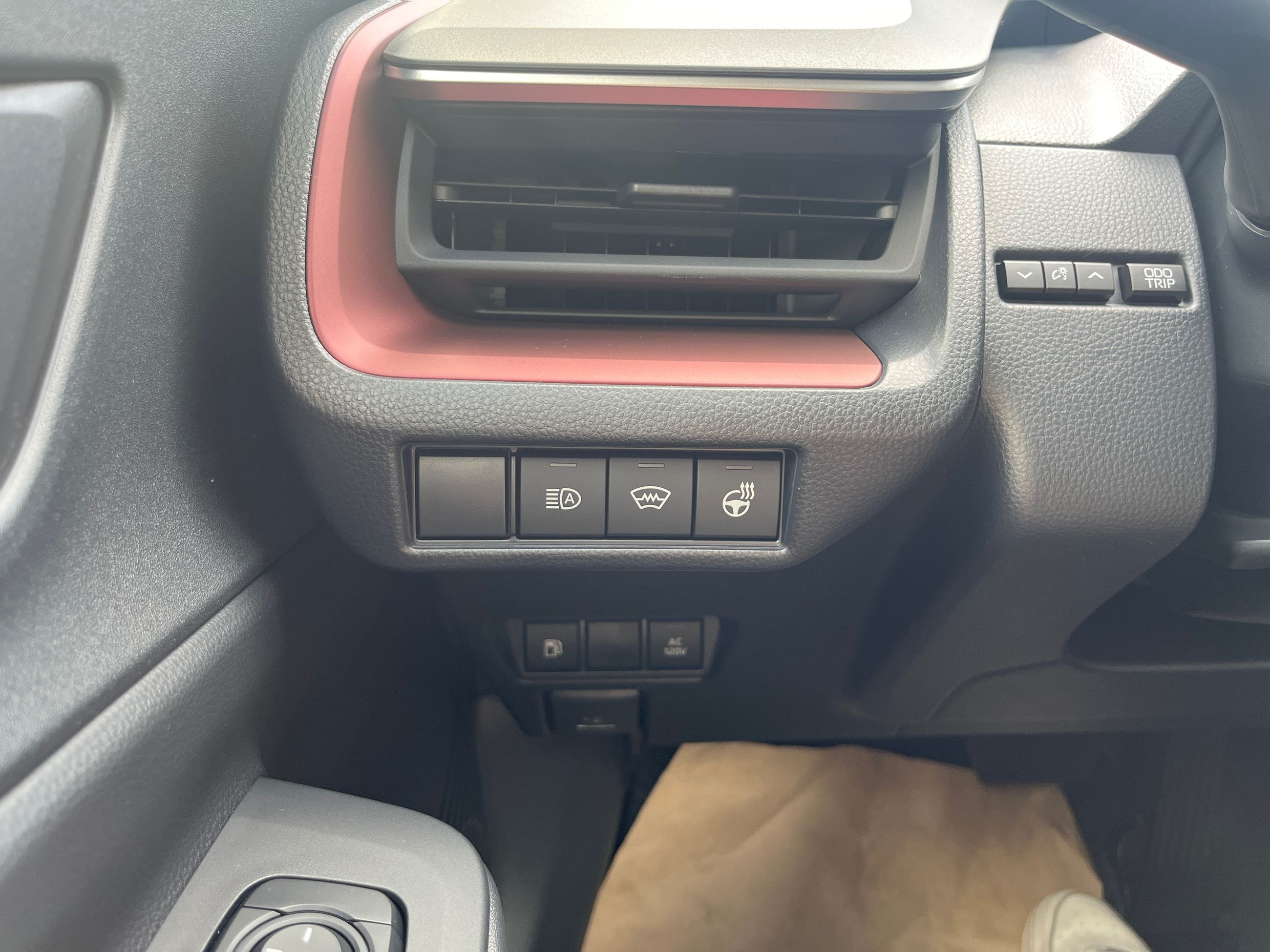 2026 Toyota Prius Plug-in Hybrid in Bolton, Ontario