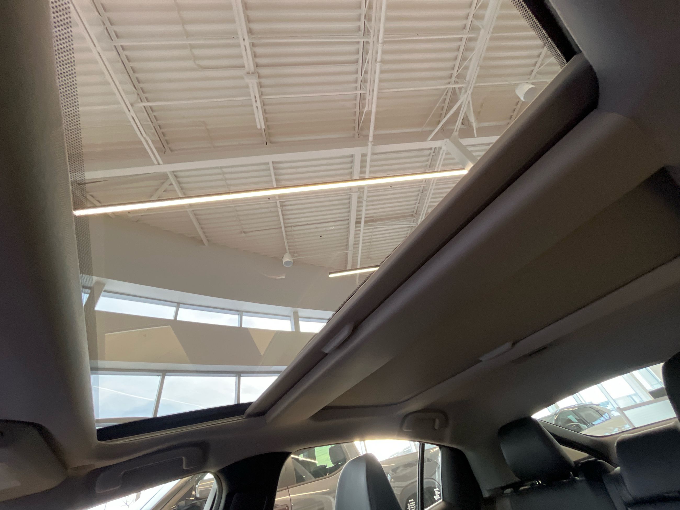 Toyota Prius Plug-in Hybrid  2026 à Bolton, Ontario