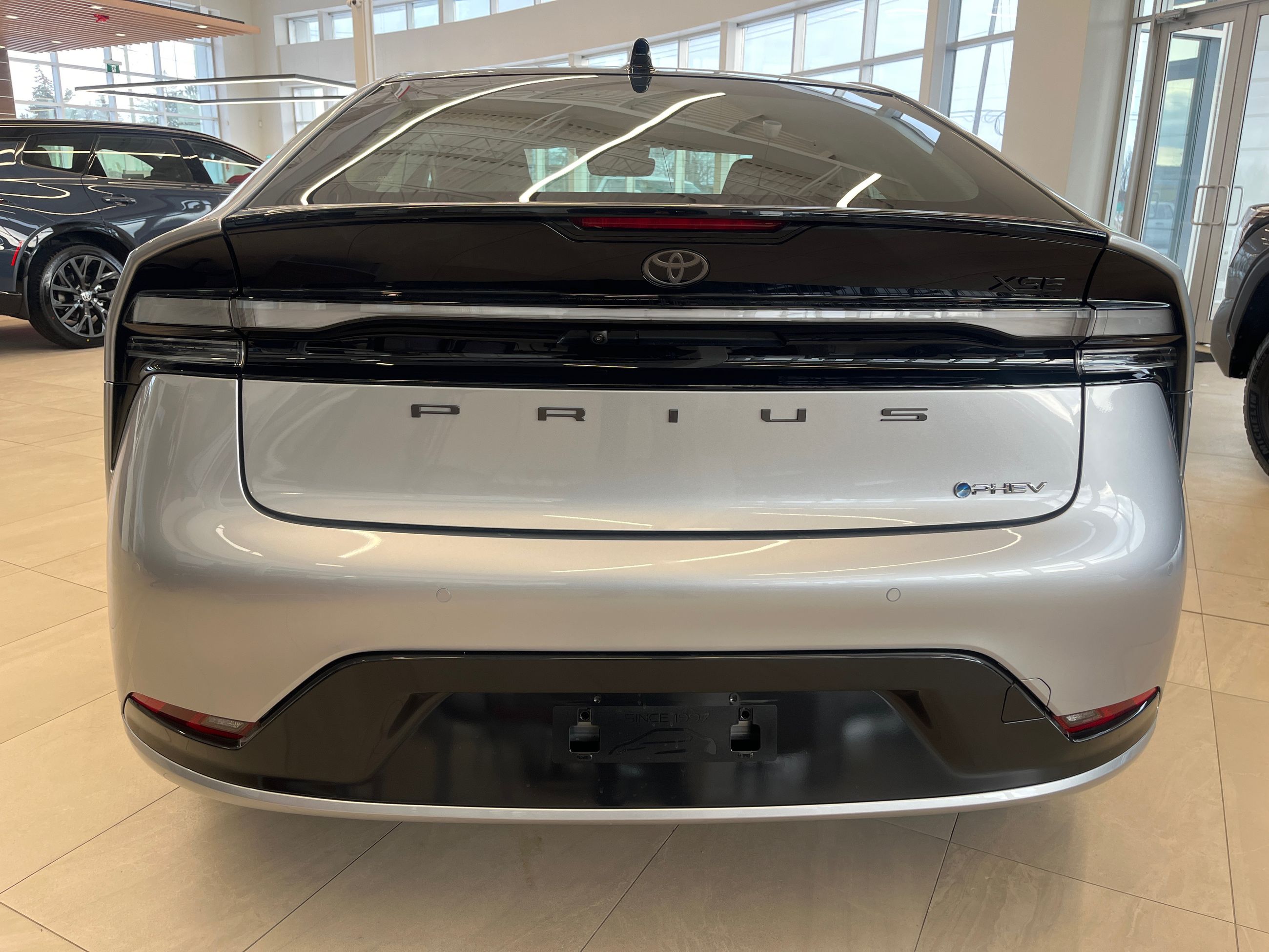 Toyota Prius Plug-in Hybrid  2026 à Bolton, Ontario