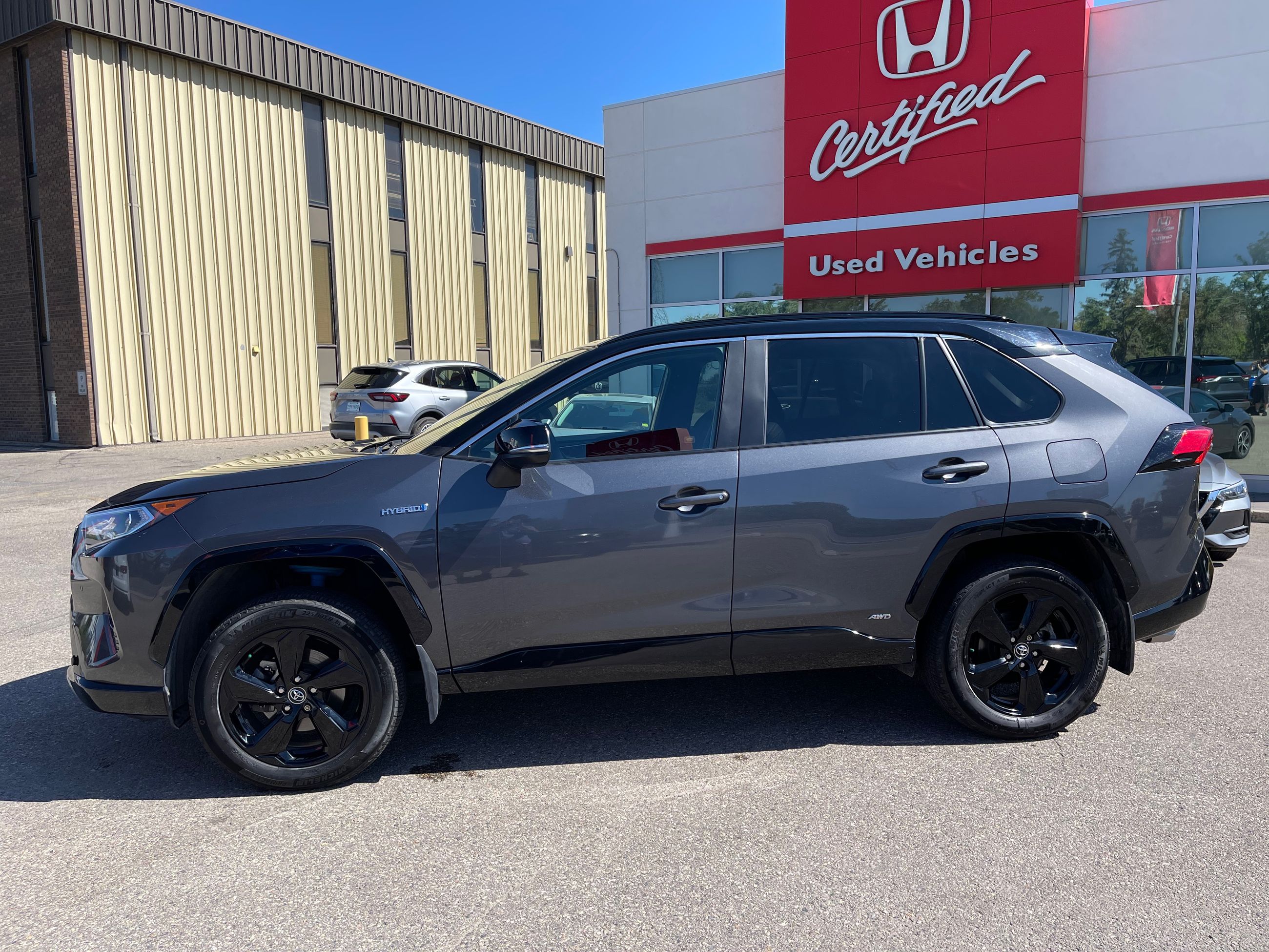 Toyota RAV4 Hybrid  2019 à Regina, Saskatchewan