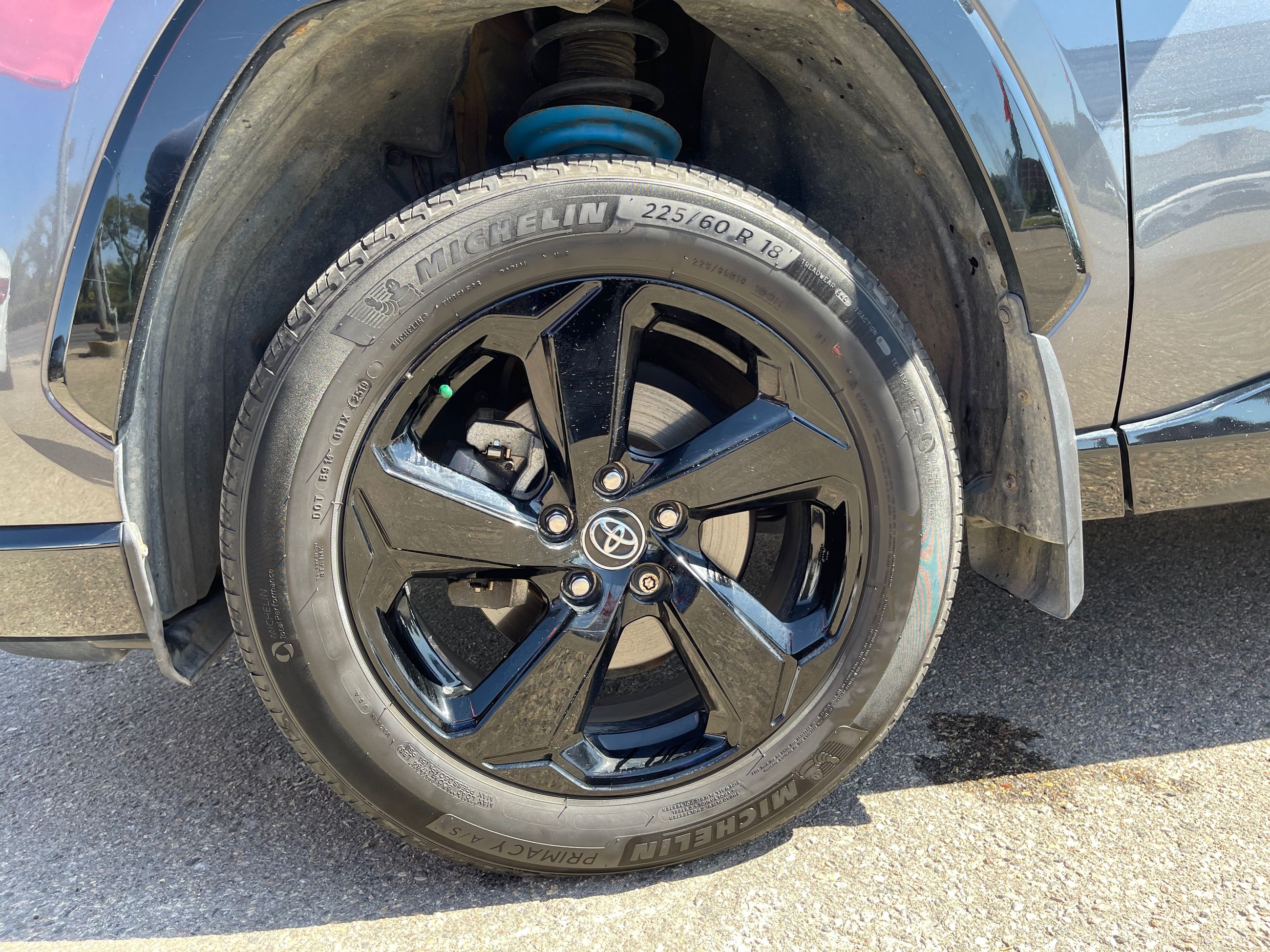 Toyota RAV4 Hybrid  2019 à Regina, Saskatchewan