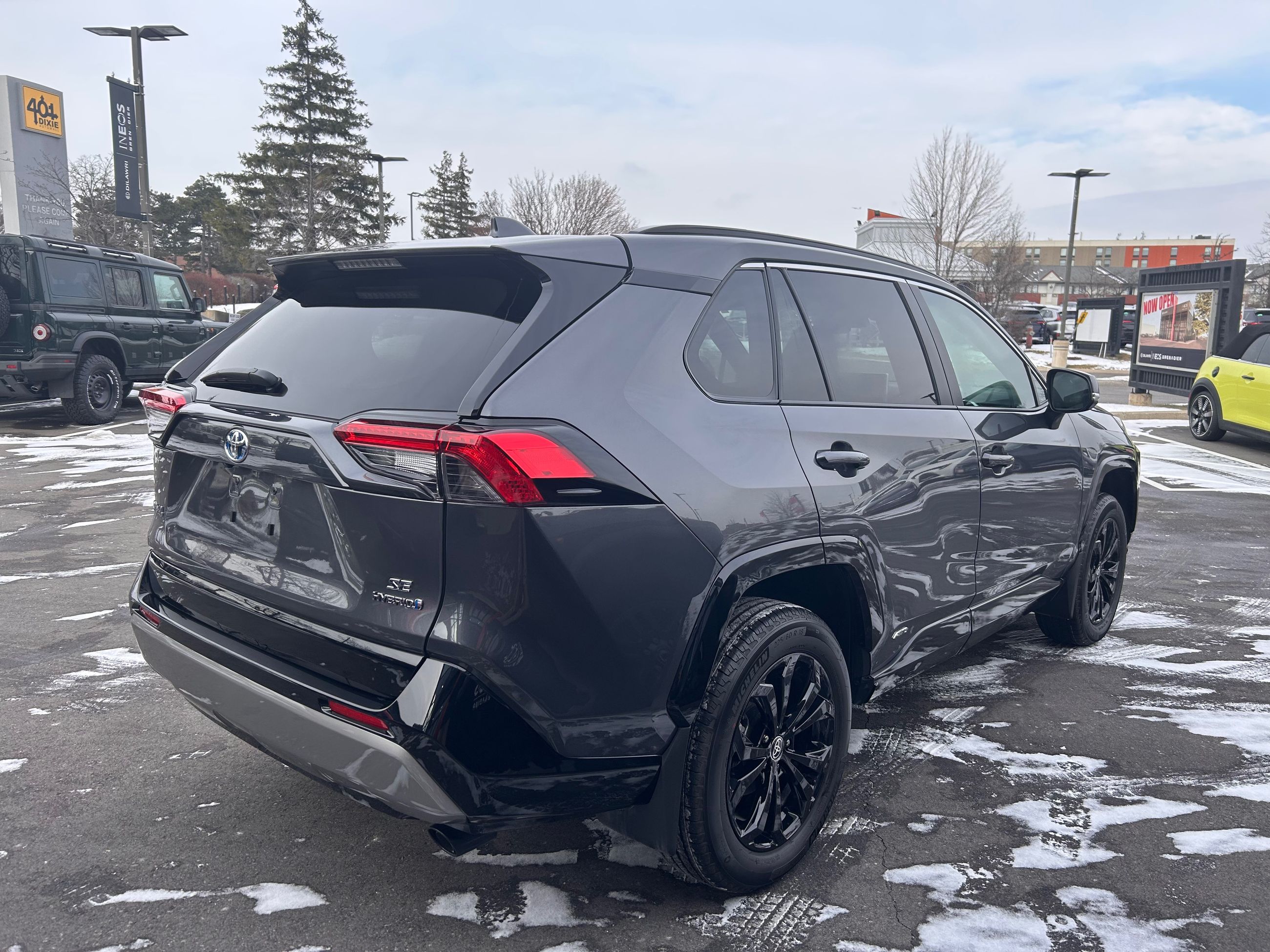Toyota RAV4 Hybrid  2024 à Mississauga, Ontario