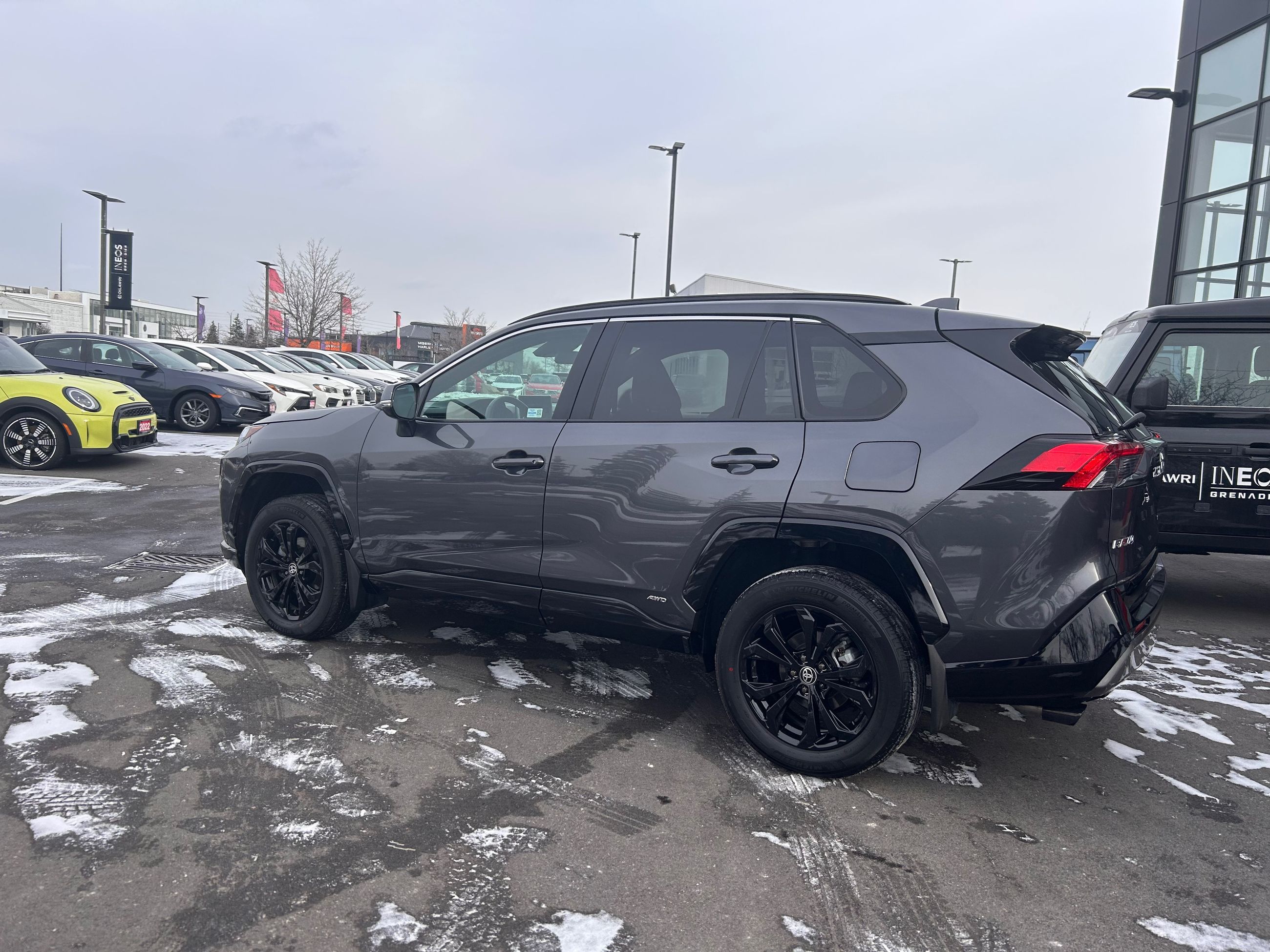 Toyota RAV4 Hybrid  2024 à Mississauga, Ontario