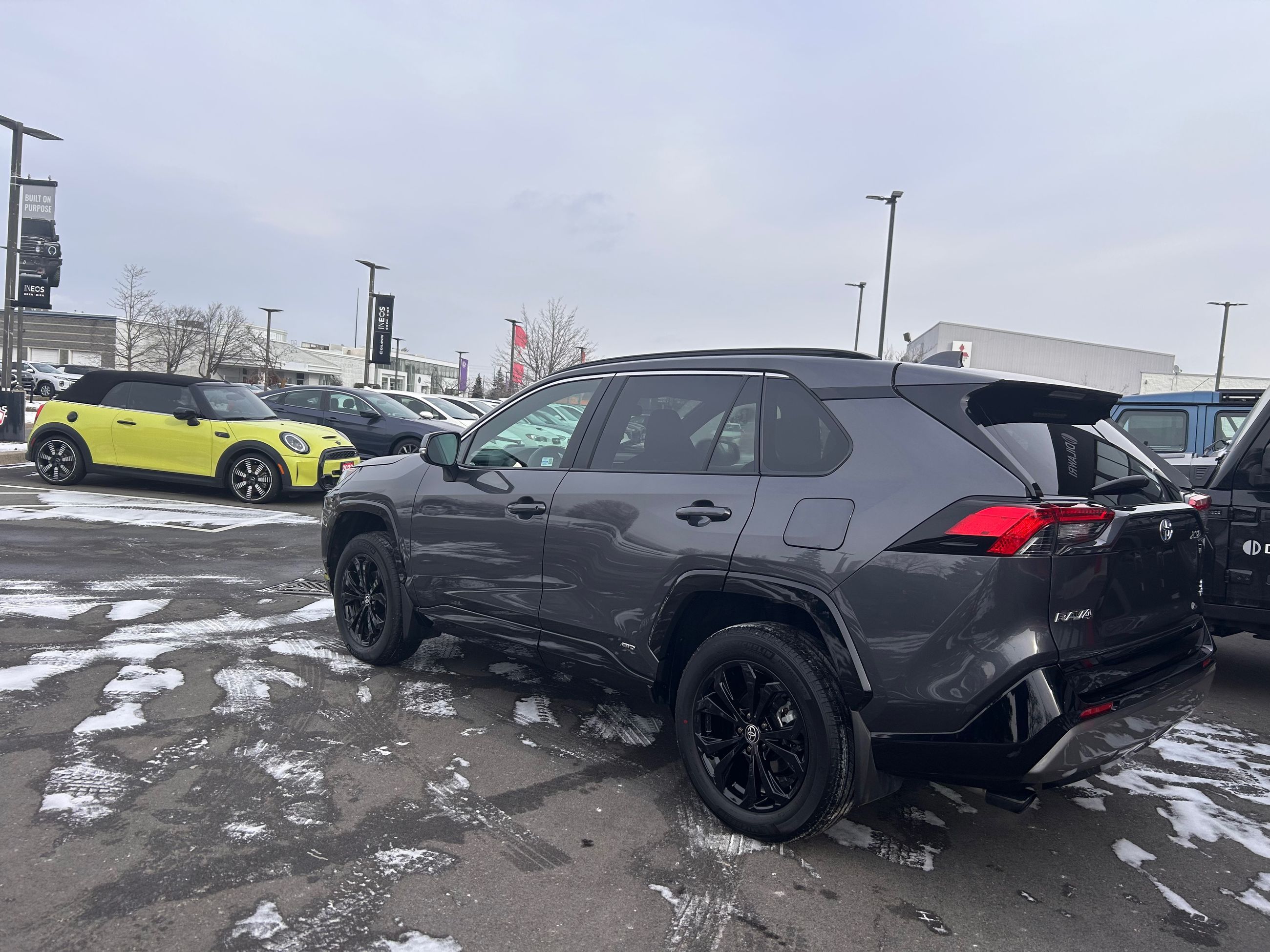 Toyota RAV4 Hybrid  2024 à Mississauga, Ontario