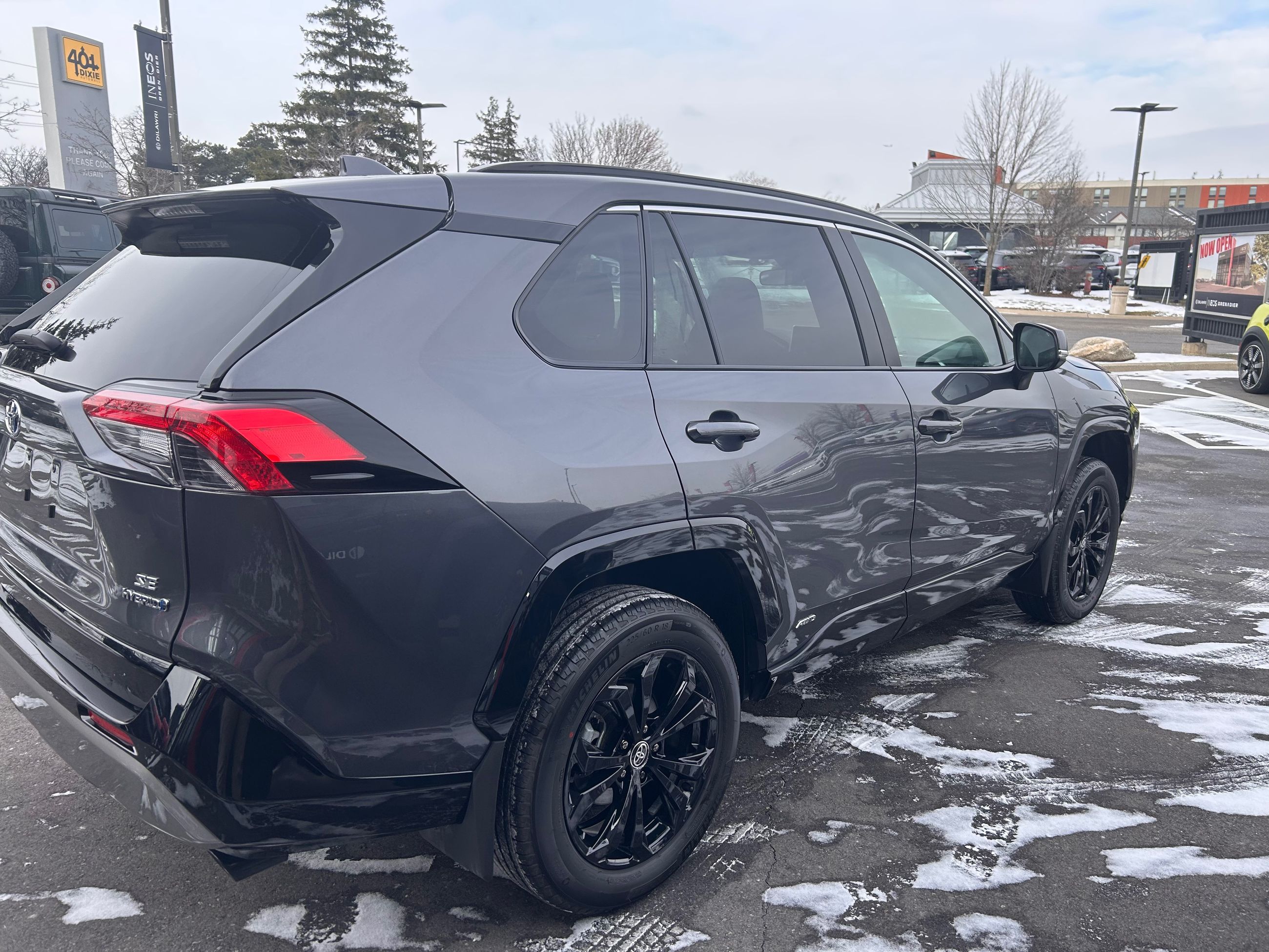 Toyota RAV4 Hybrid  2024 à Mississauga, Ontario