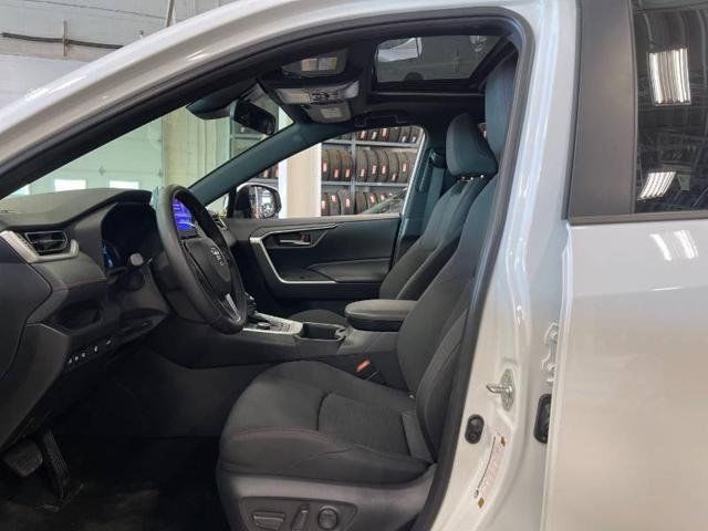Toyota RAV4 Hybrid  2024 à Regina, Saskatchewan