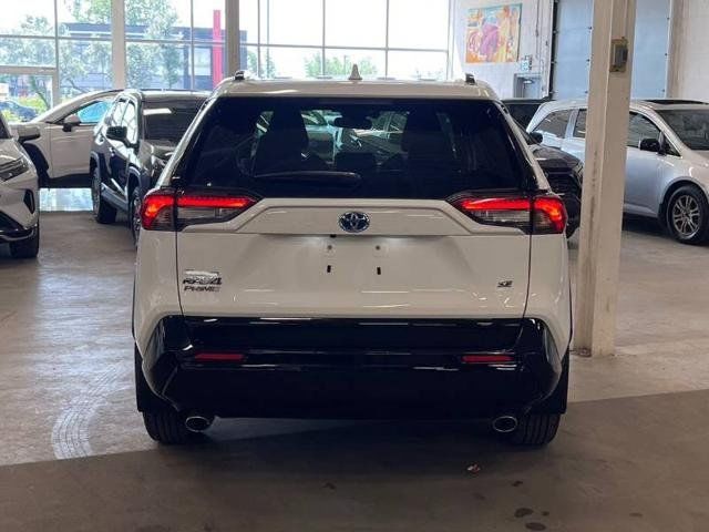 Toyota RAV4 Hybrid  2024 à Regina, Saskatchewan