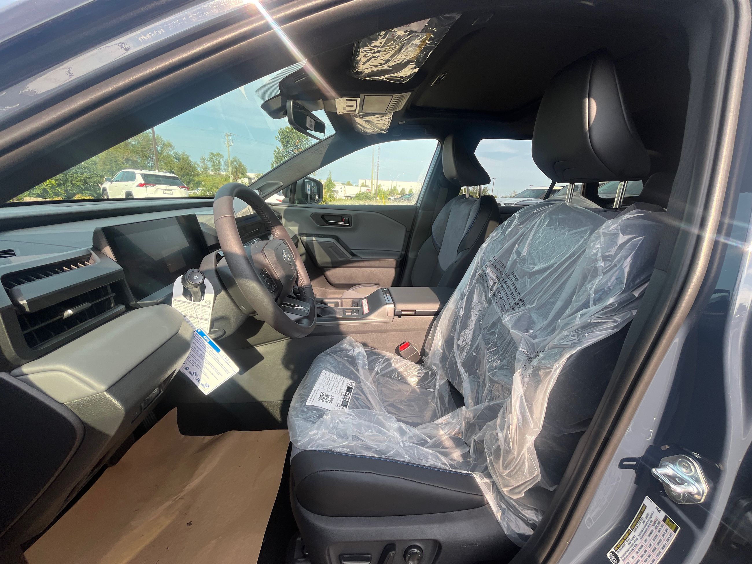 Toyota RAV4 Hybrid  2026 à Bolton, Ontario