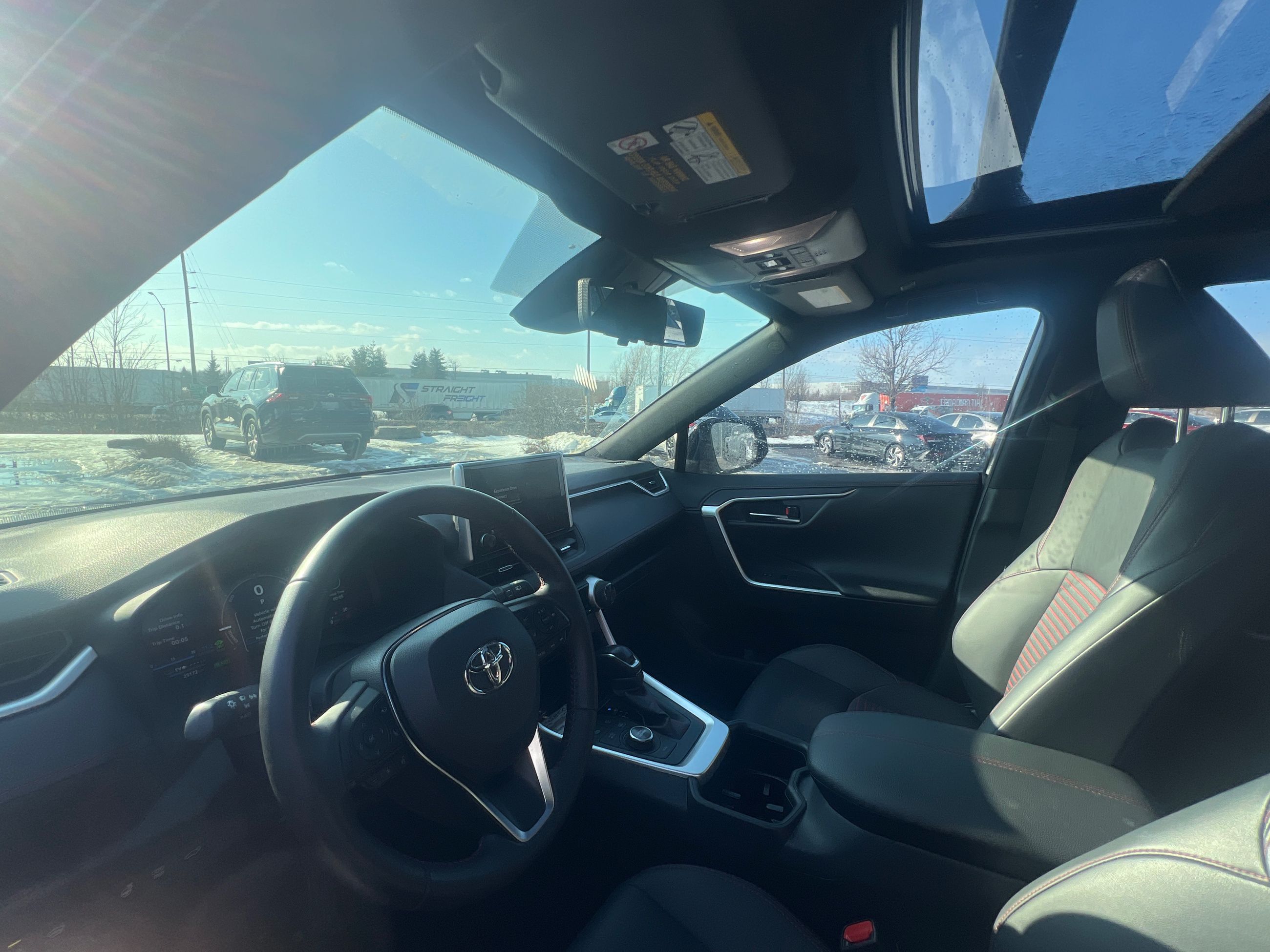 Toyota RAV4 Plug-in Hybrid  2024 à Bolton, Ontario