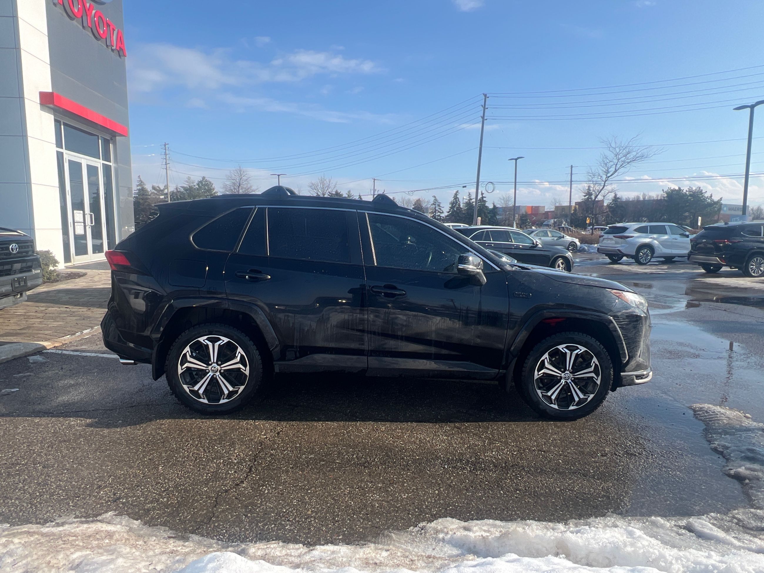 Toyota RAV4 Plug-in Hybrid  2024 à Bolton, Ontario