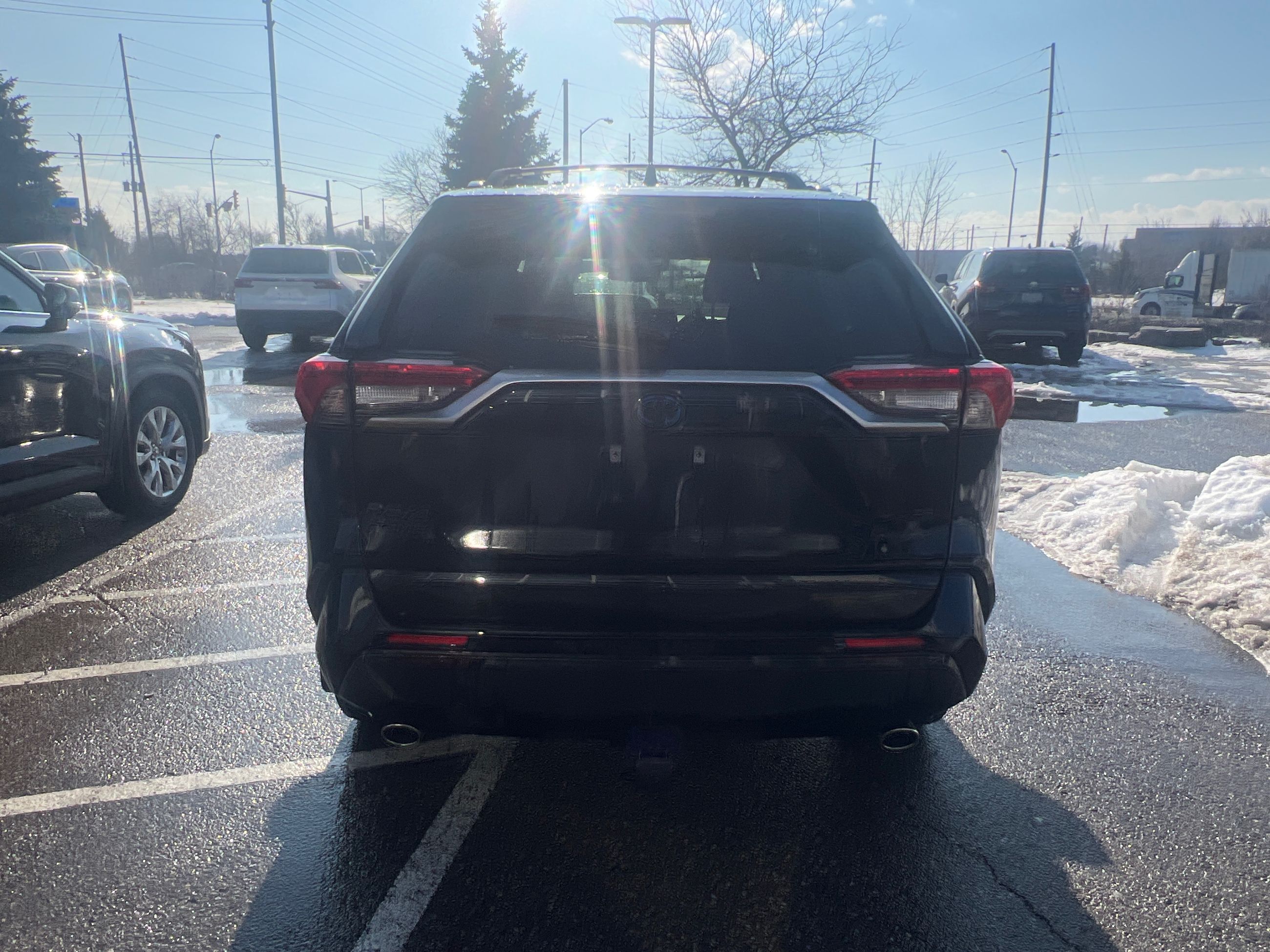 Toyota RAV4 Plug-in Hybrid  2024 à Bolton, Ontario
