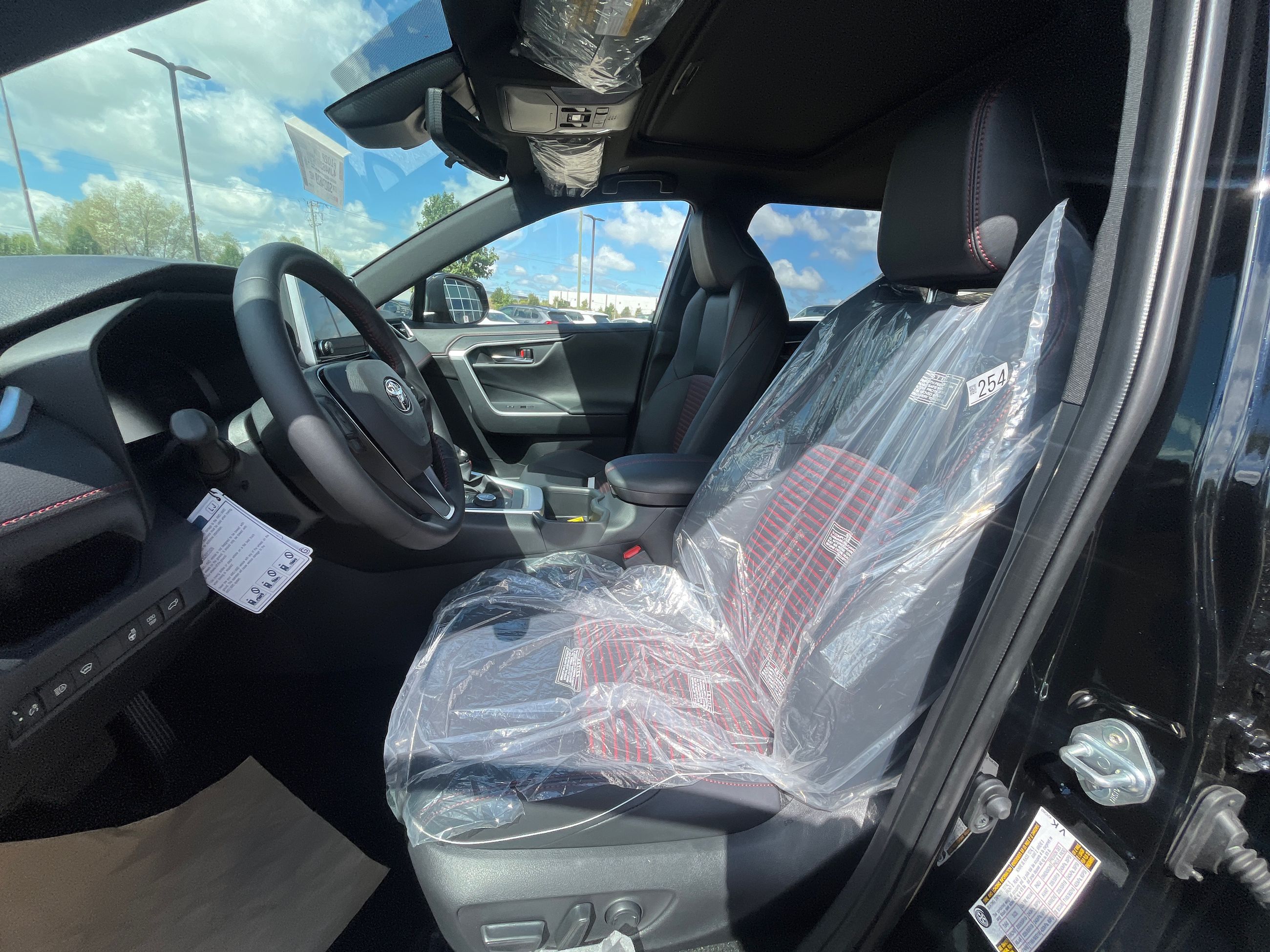 2025 Toyota RAV4 PLUG-IN HYBRID in Bolton, Ontario