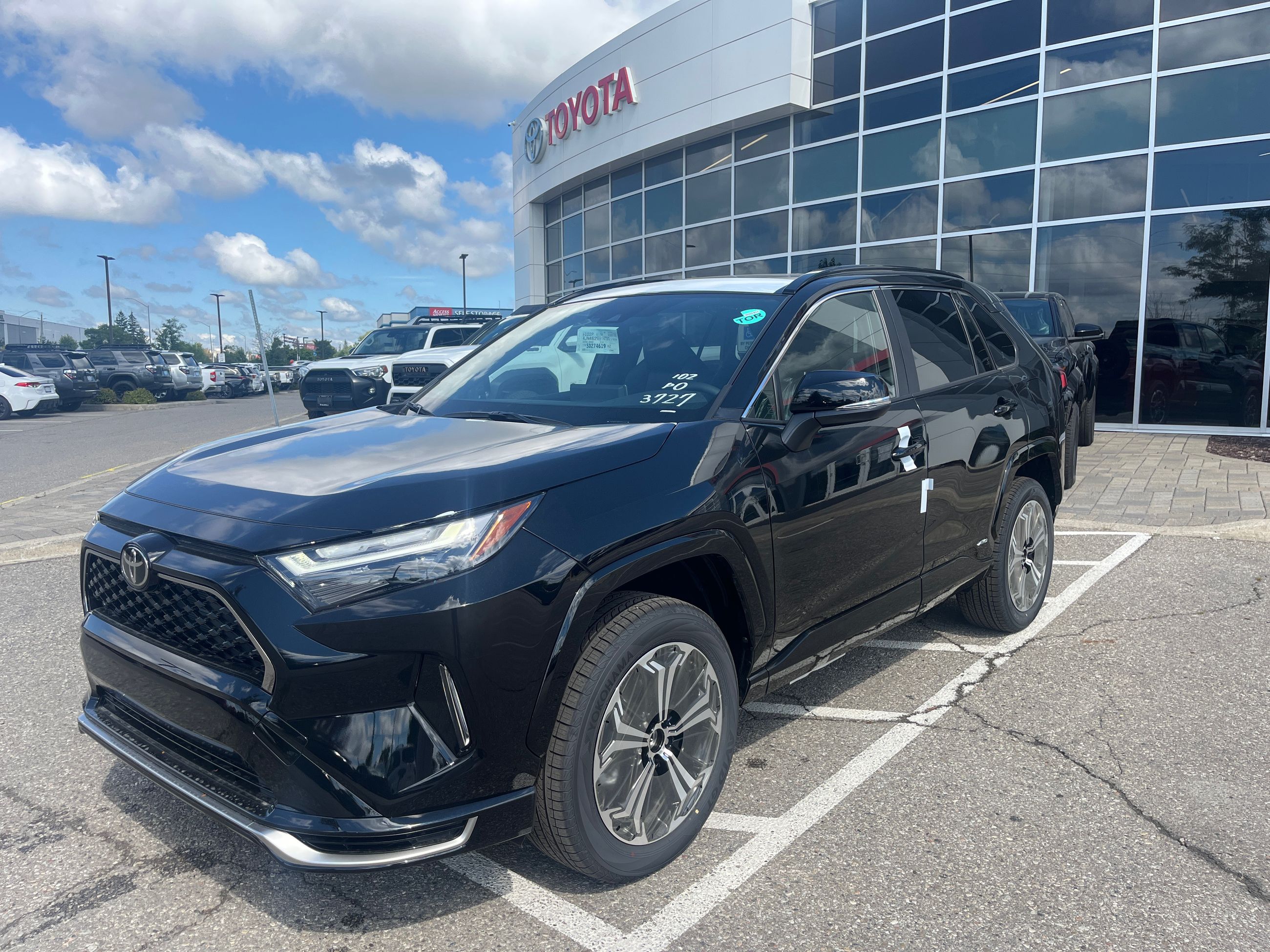 2025 Toyota RAV4 PLUG-IN HYBRID in Bolton, Ontario
