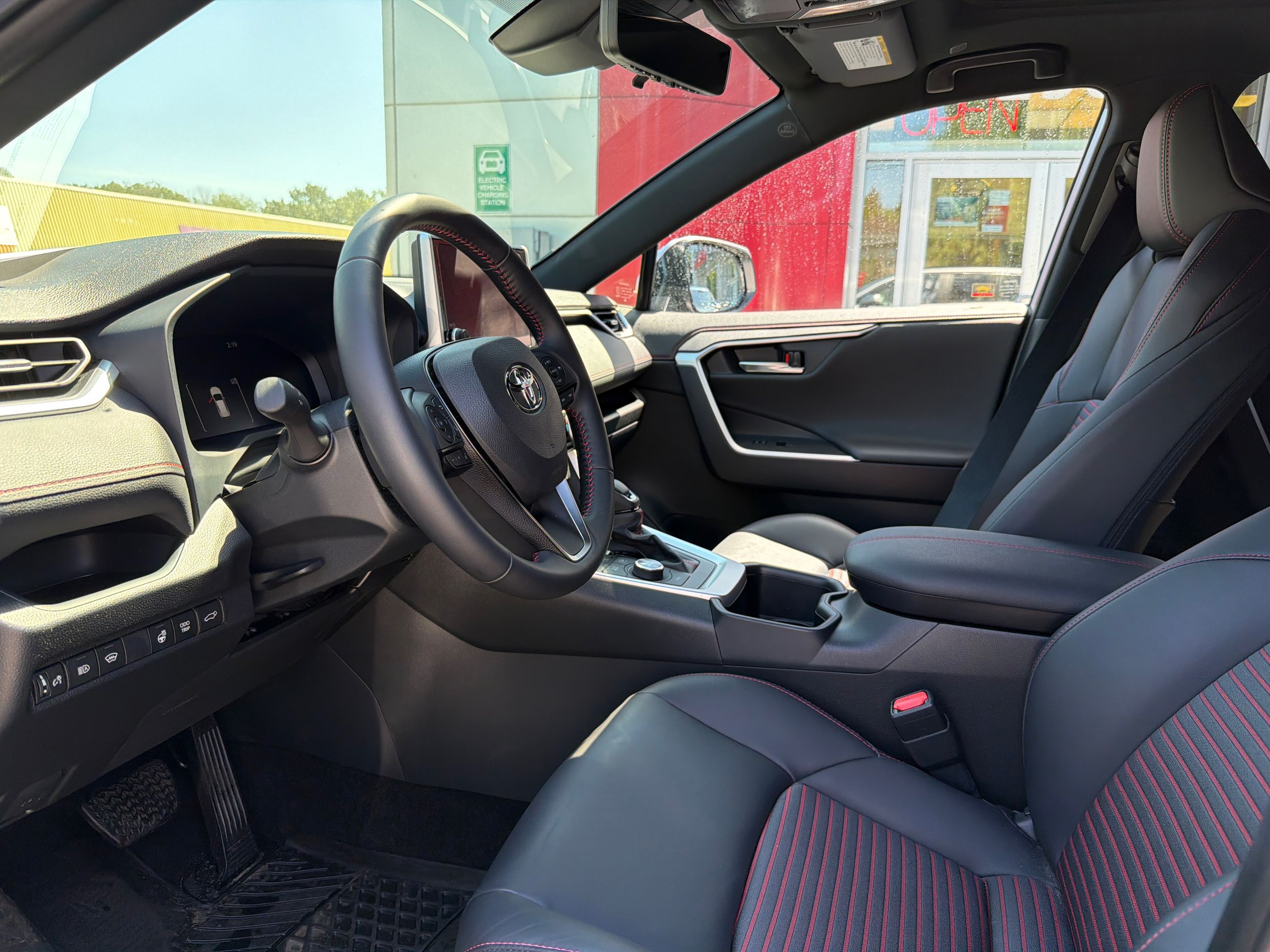 2025  RAV4 Plug-In Hybrid