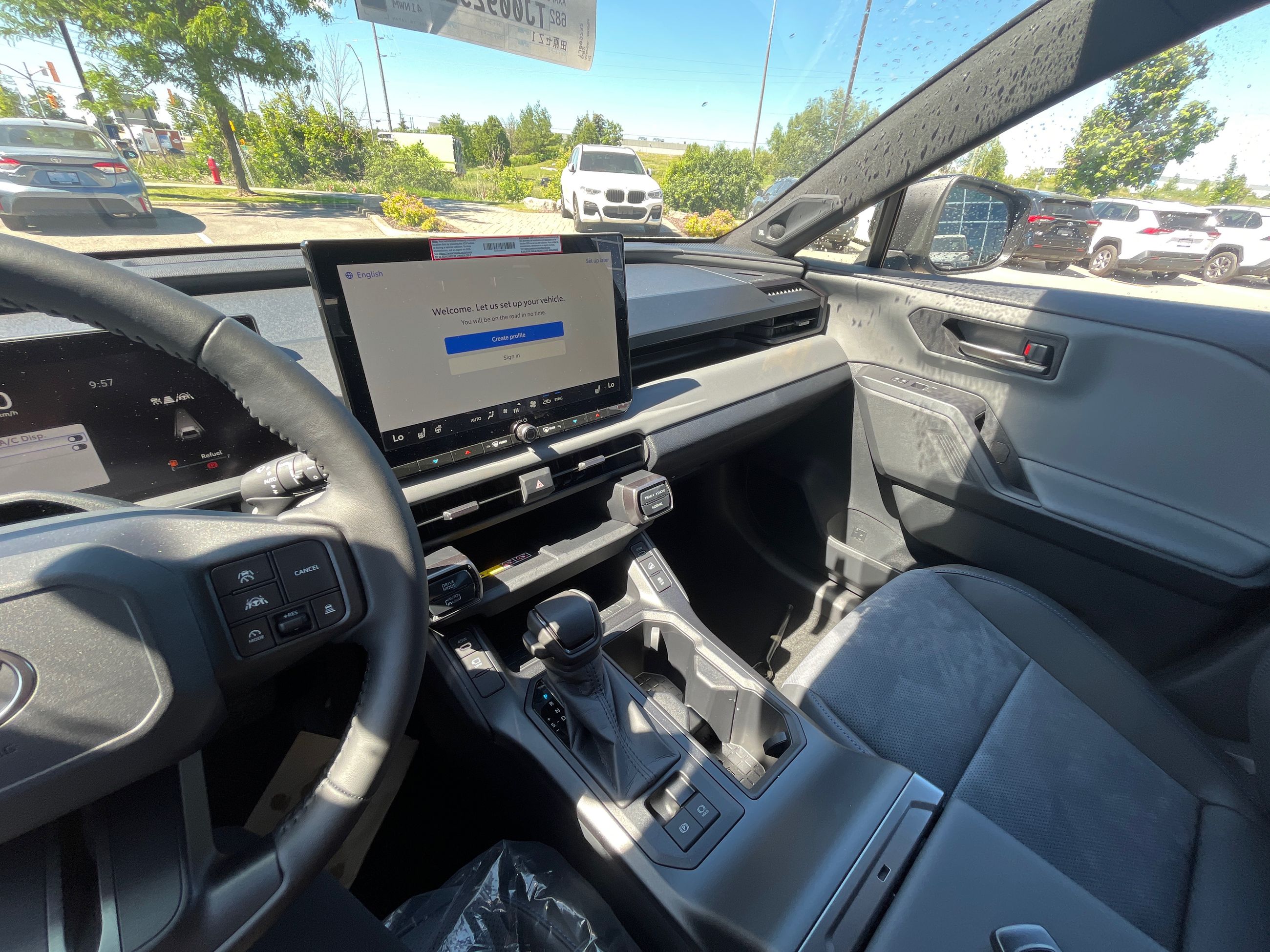 Toyota RAV4 Plug-in Hybrid  2026 à Bolton, Ontario