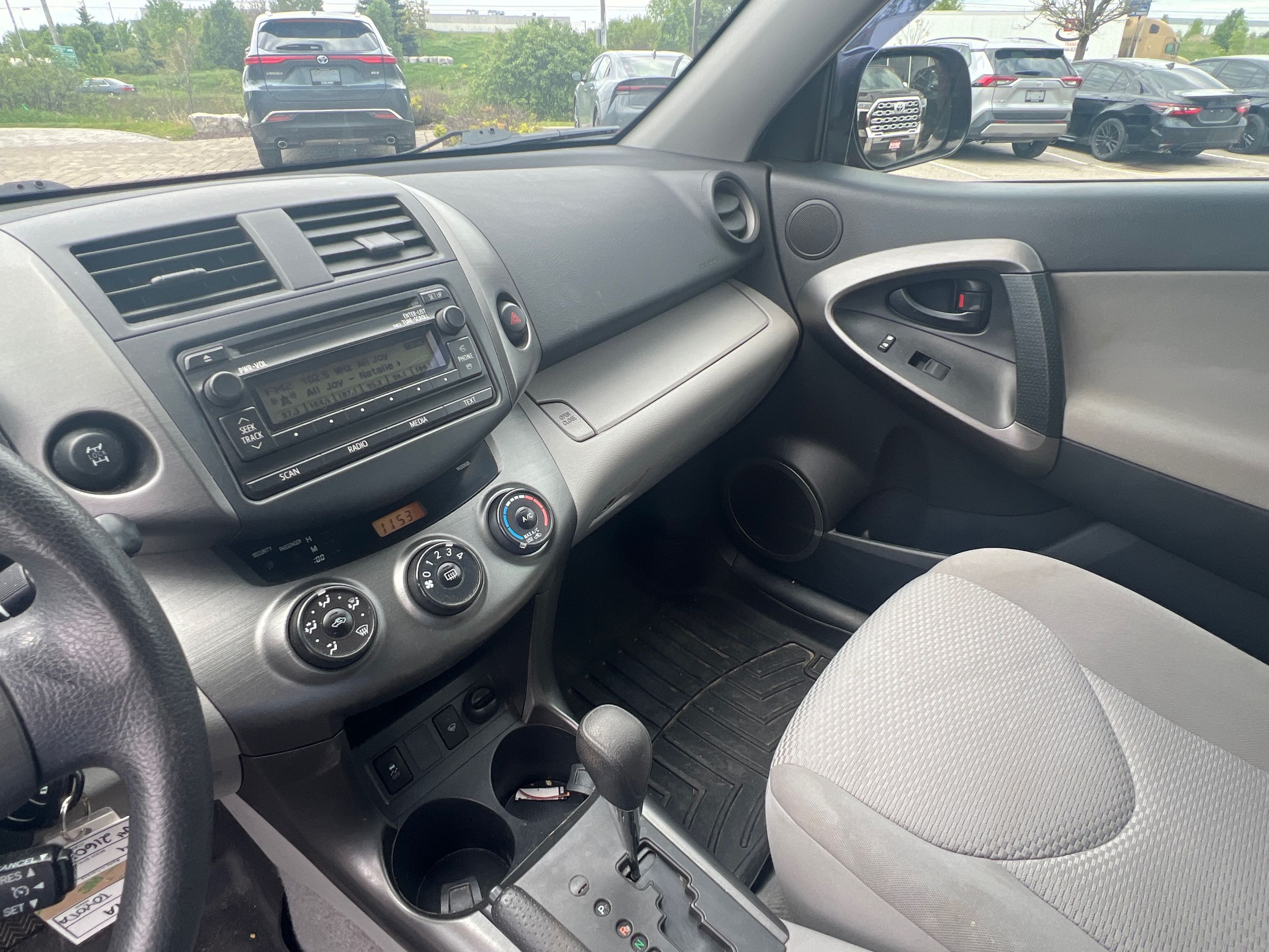 2012 Toyota RAV4 in Bolton, Ontario