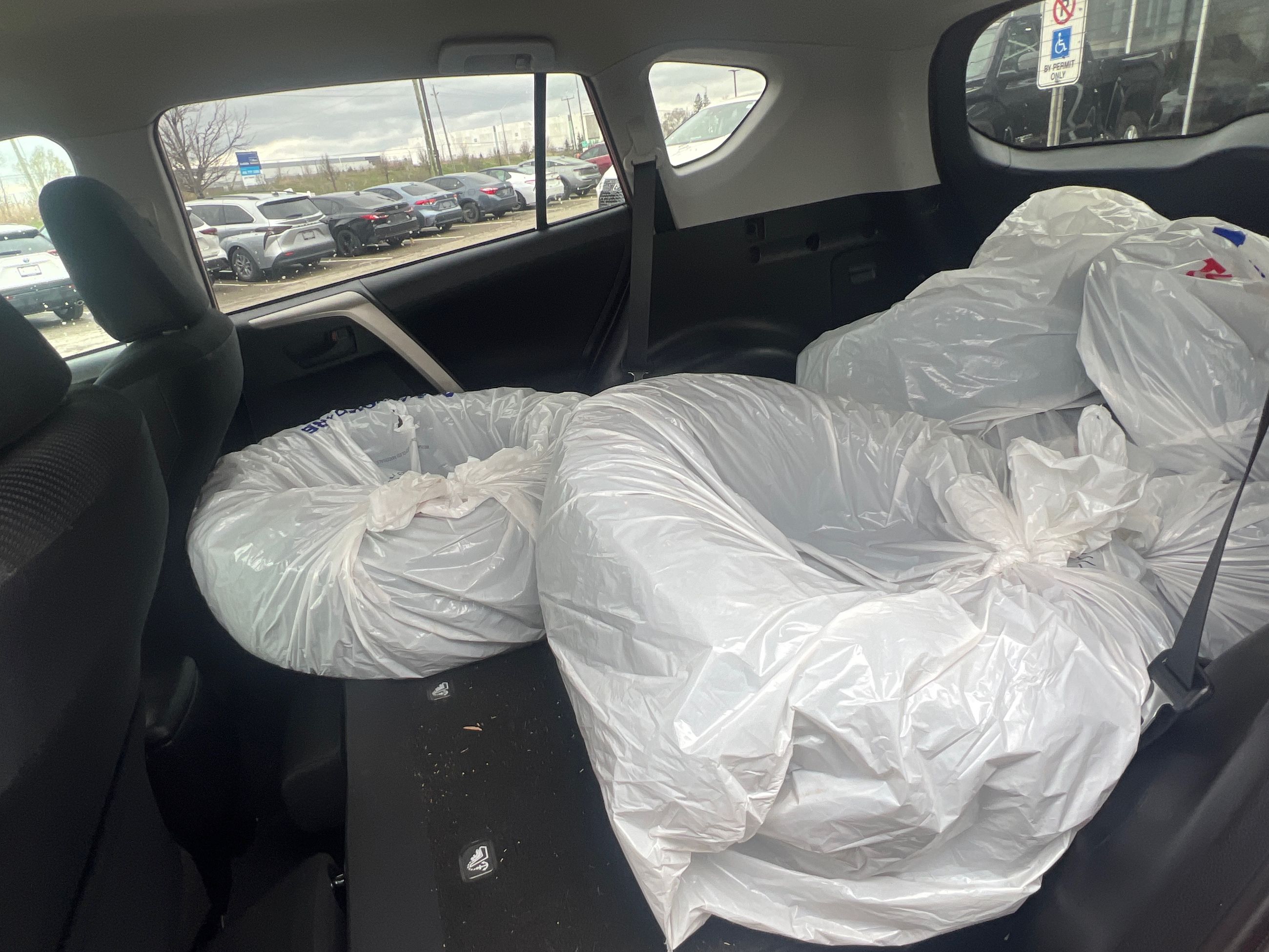 2015 Toyota RAV4 in Bolton, Ontario