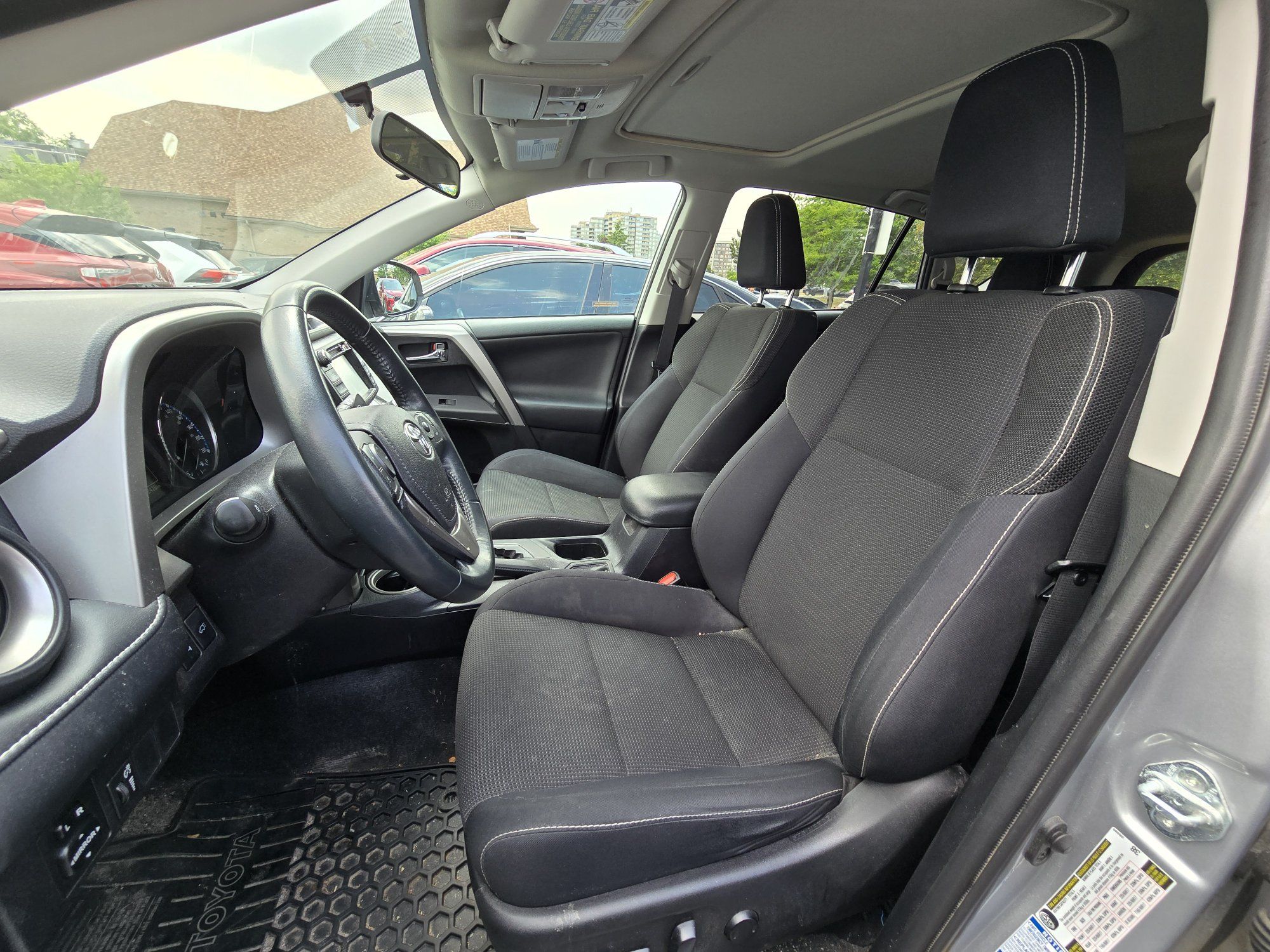 2016 Toyota RAV4 in Markham, Ontario