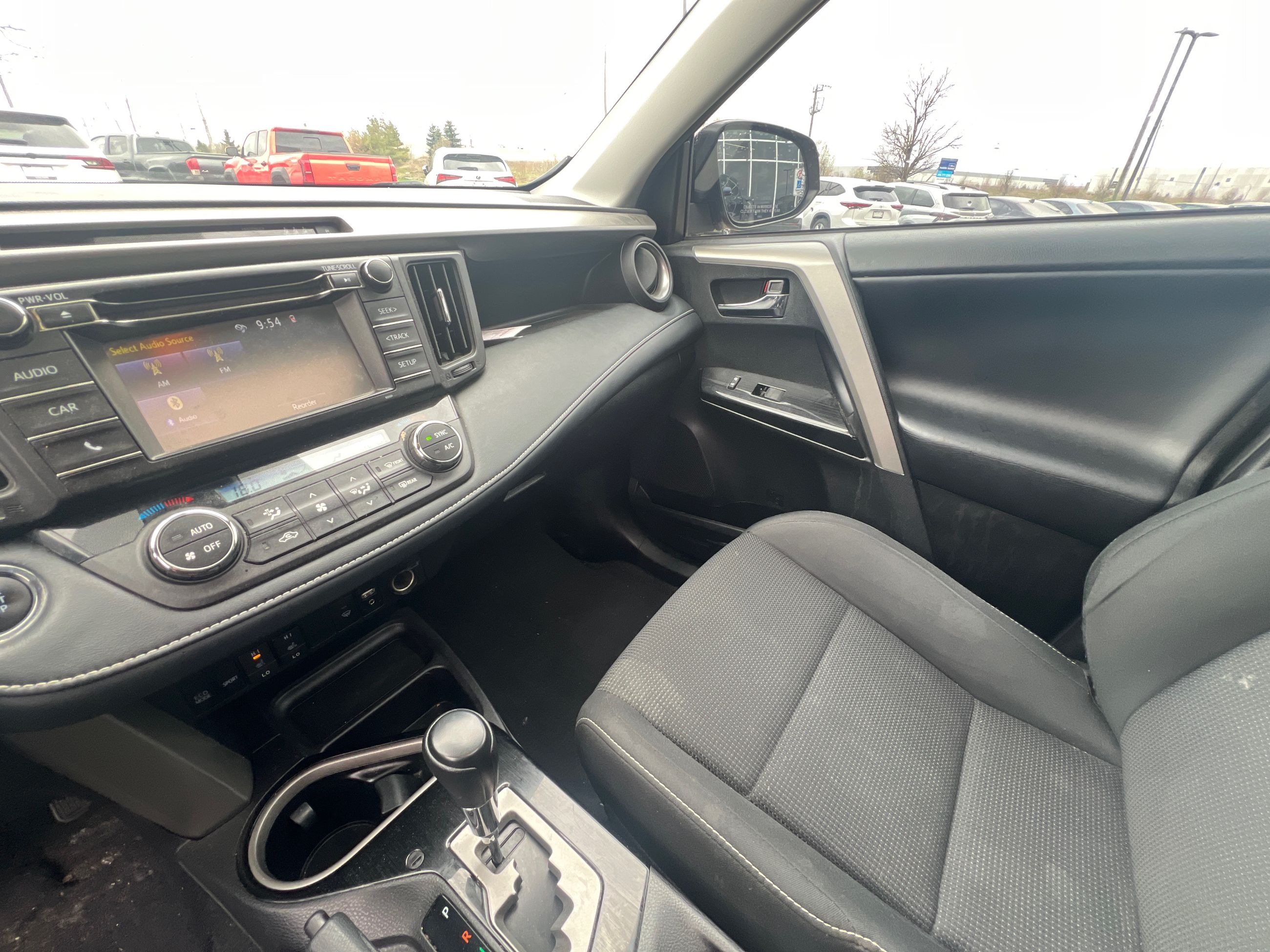 Toyota RAV4  2018 à Bolton, Ontario
