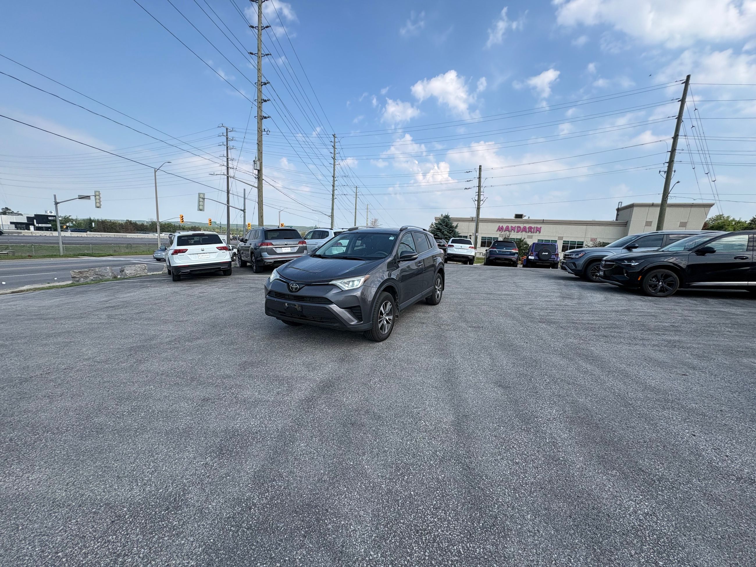 2018 Toyota RAV4 in Barrie, Ontario