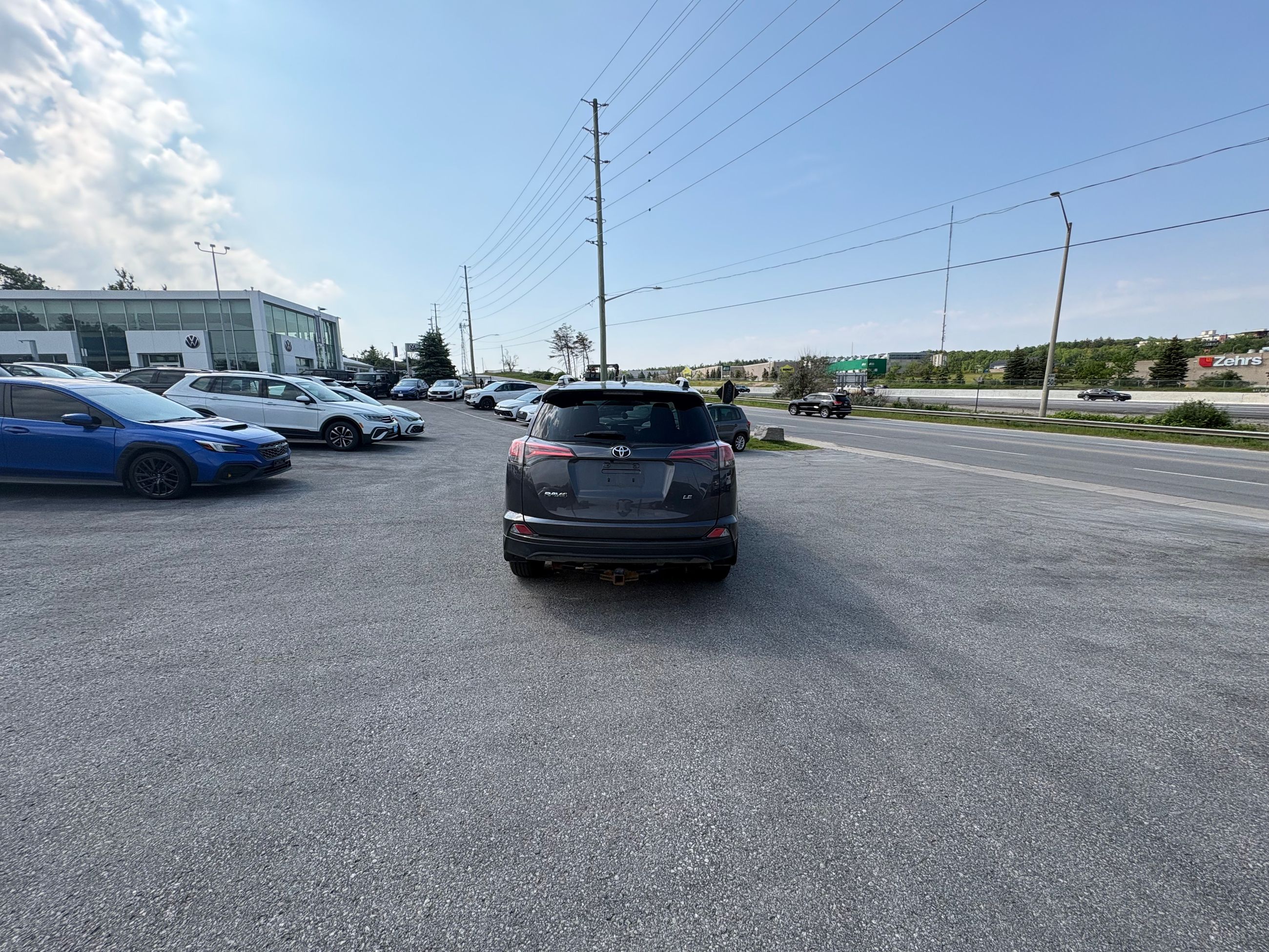 2018 Toyota RAV4 in Barrie, Ontario